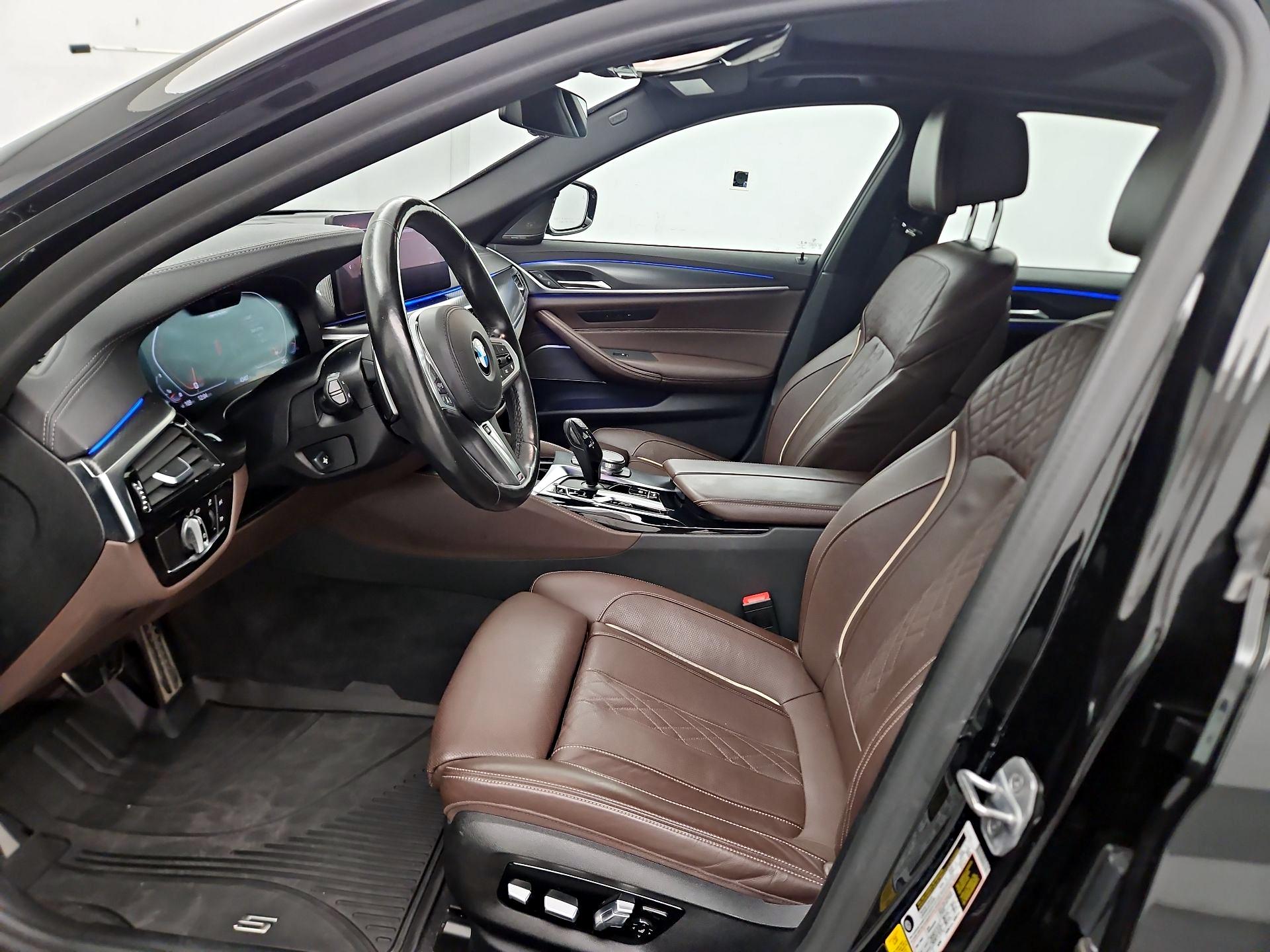 Thumbnail: 2021 BMW 5 Series - 11