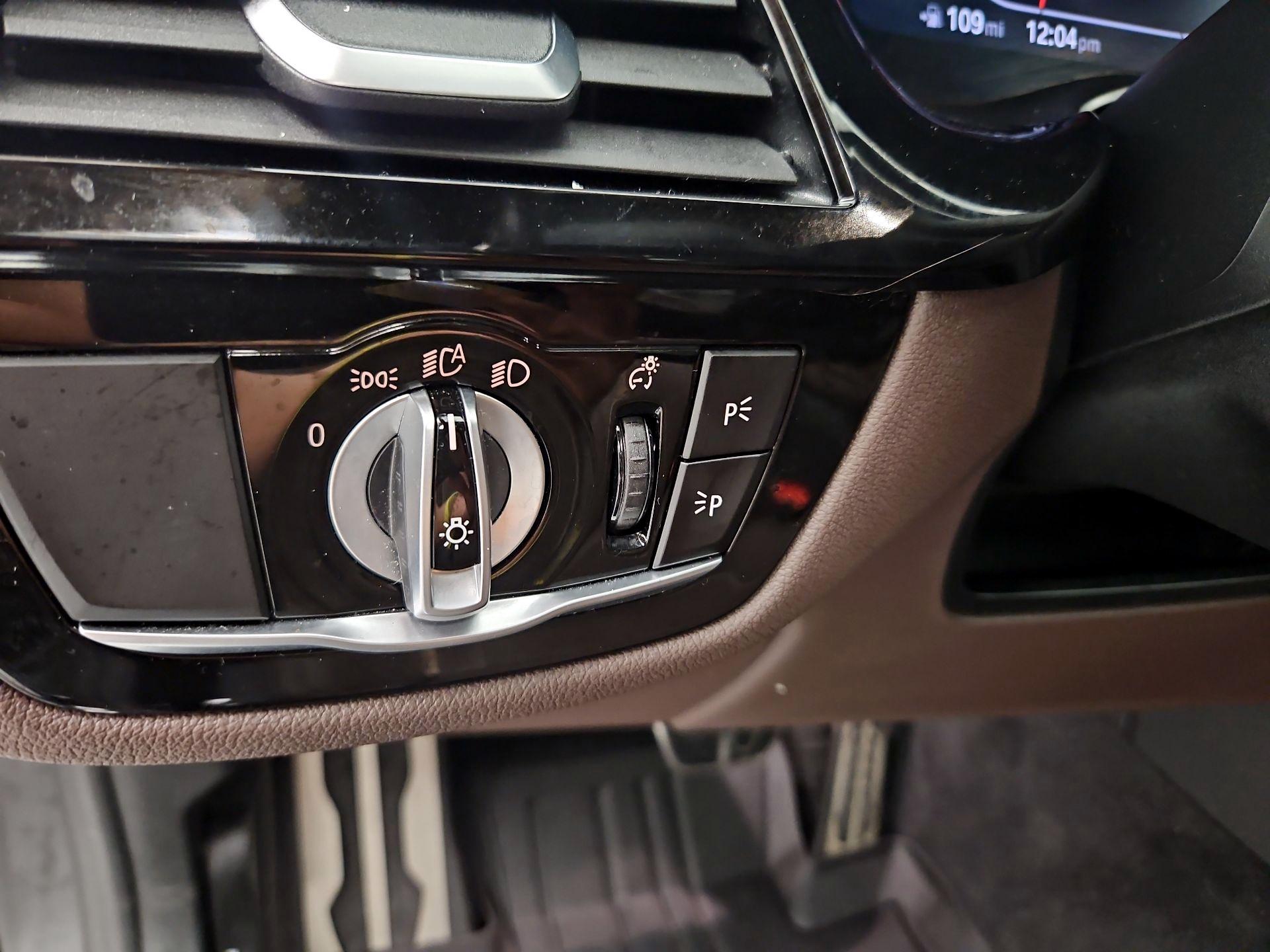 Thumbnail: 2021 BMW 5 Series - 13