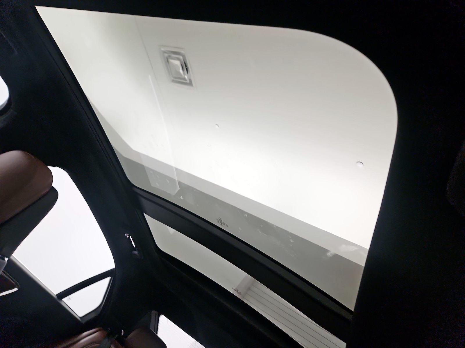 2019 Lincoln Continental Reserve - Photo 19