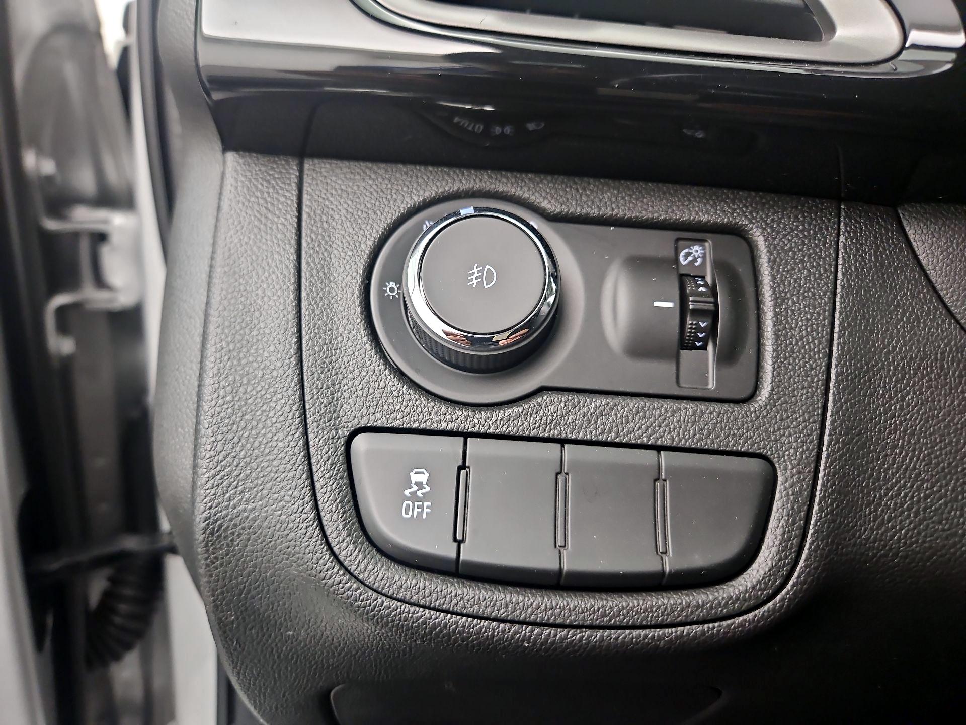 Thumbnail: 2022 Chevrolet Spark - 13