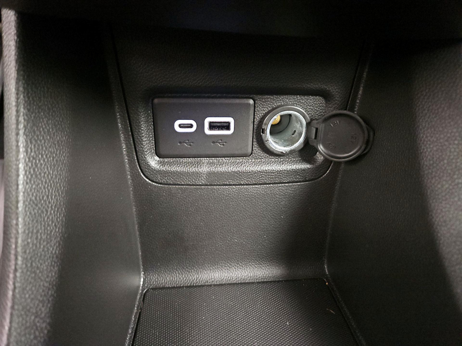 Thumbnail: 2022 Chevrolet Spark - 18