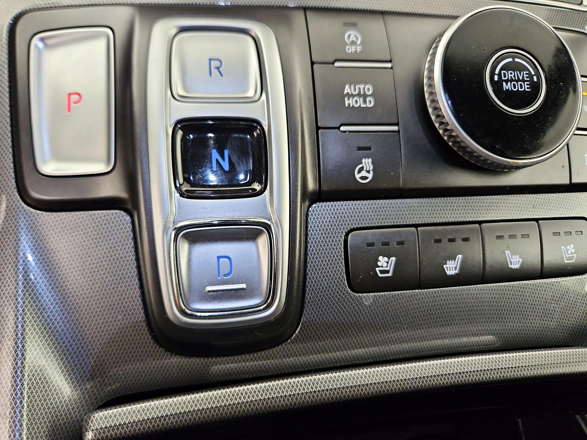 Thumbnail: 2023 Hyundai Santa Fe - 17