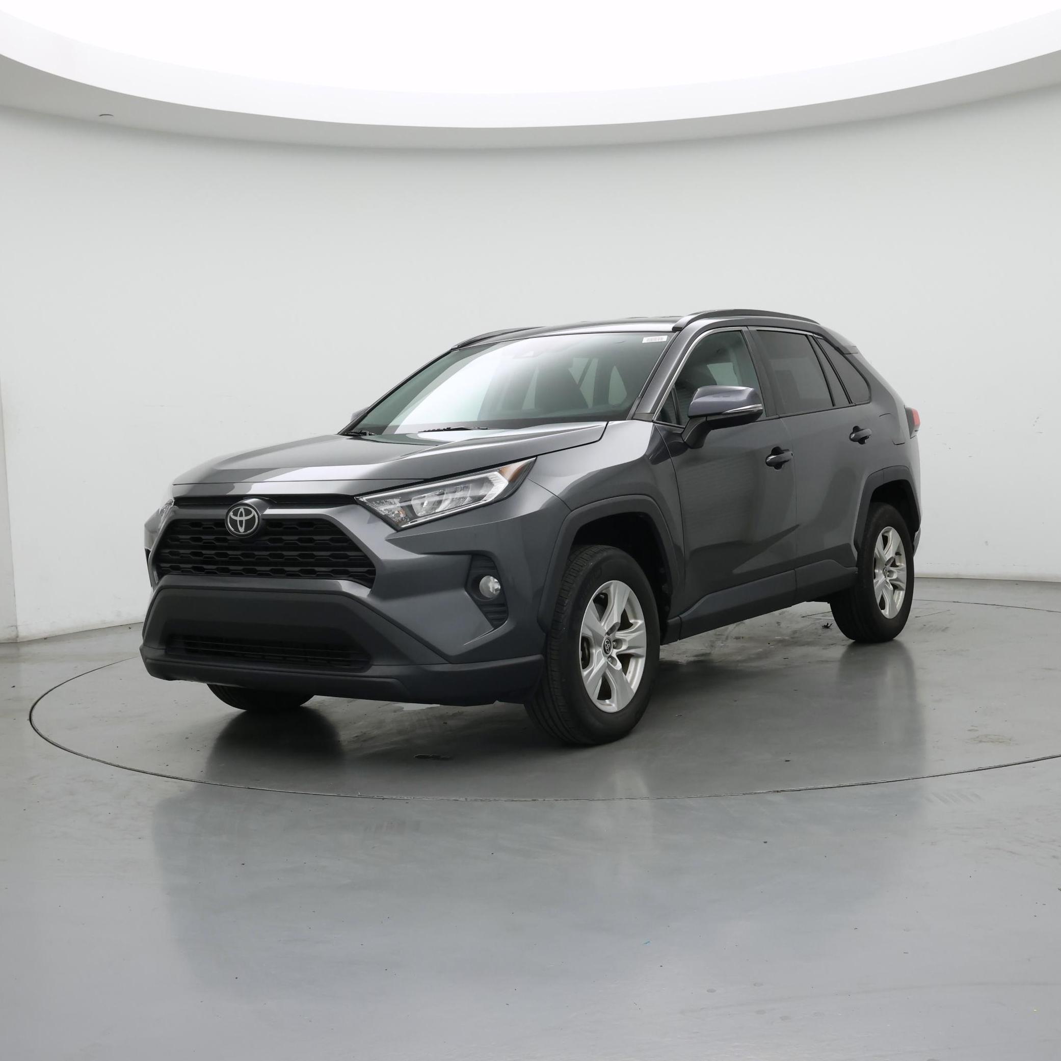 Thumbnail: 2021 Toyota RAV4 - 4