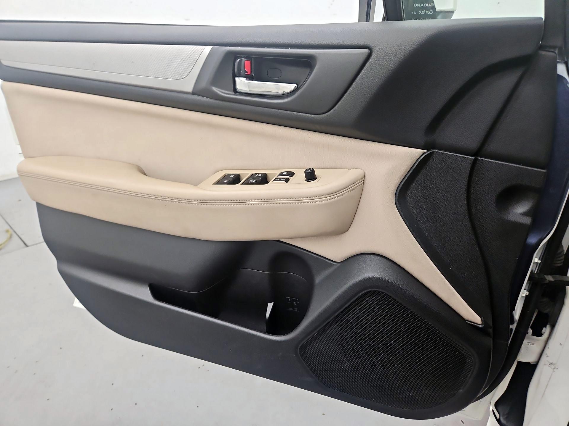 Thumbnail: 2015 Subaru Legacy - 12