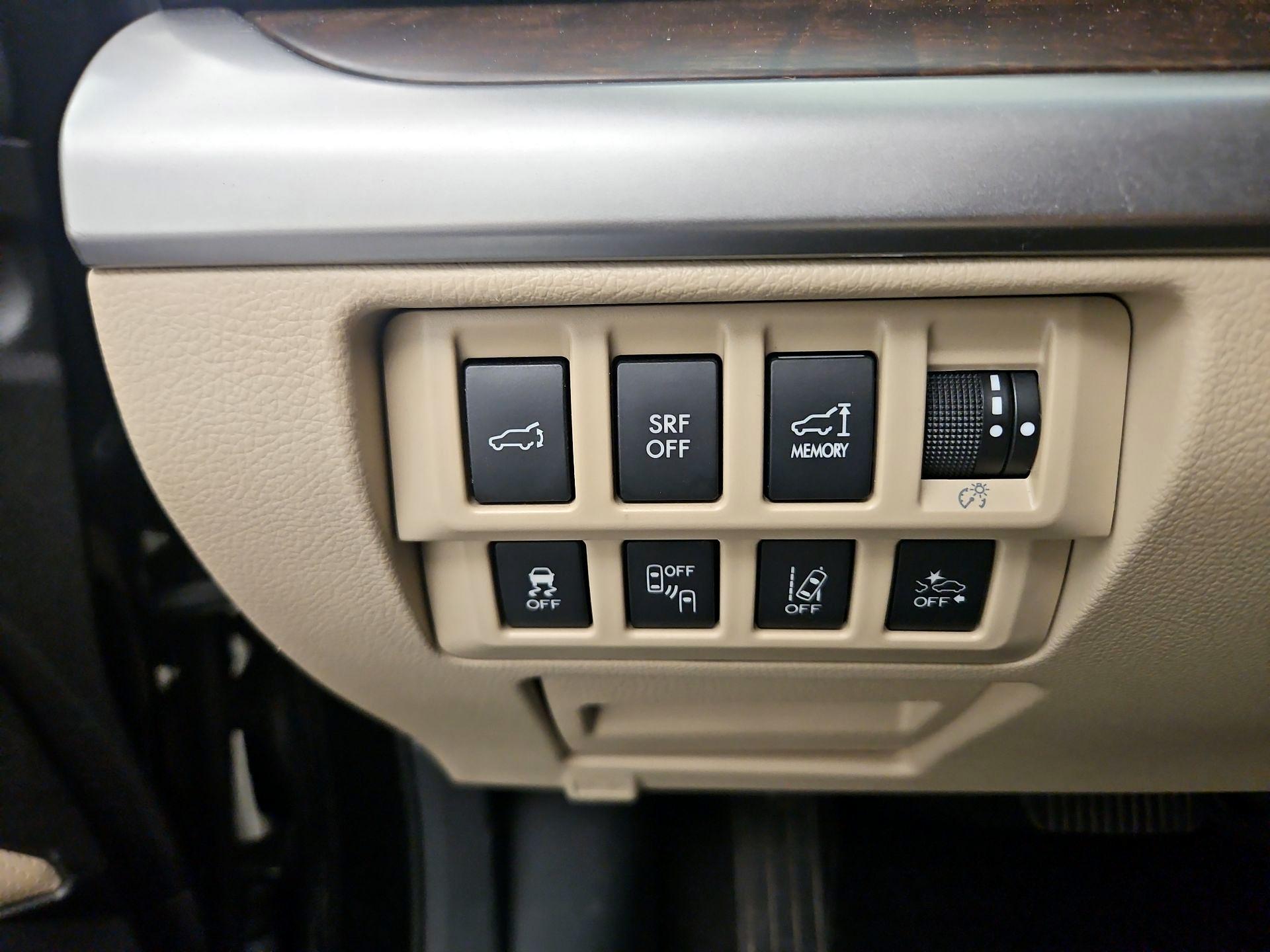 Thumbnail: 2017 Subaru Outback - 11