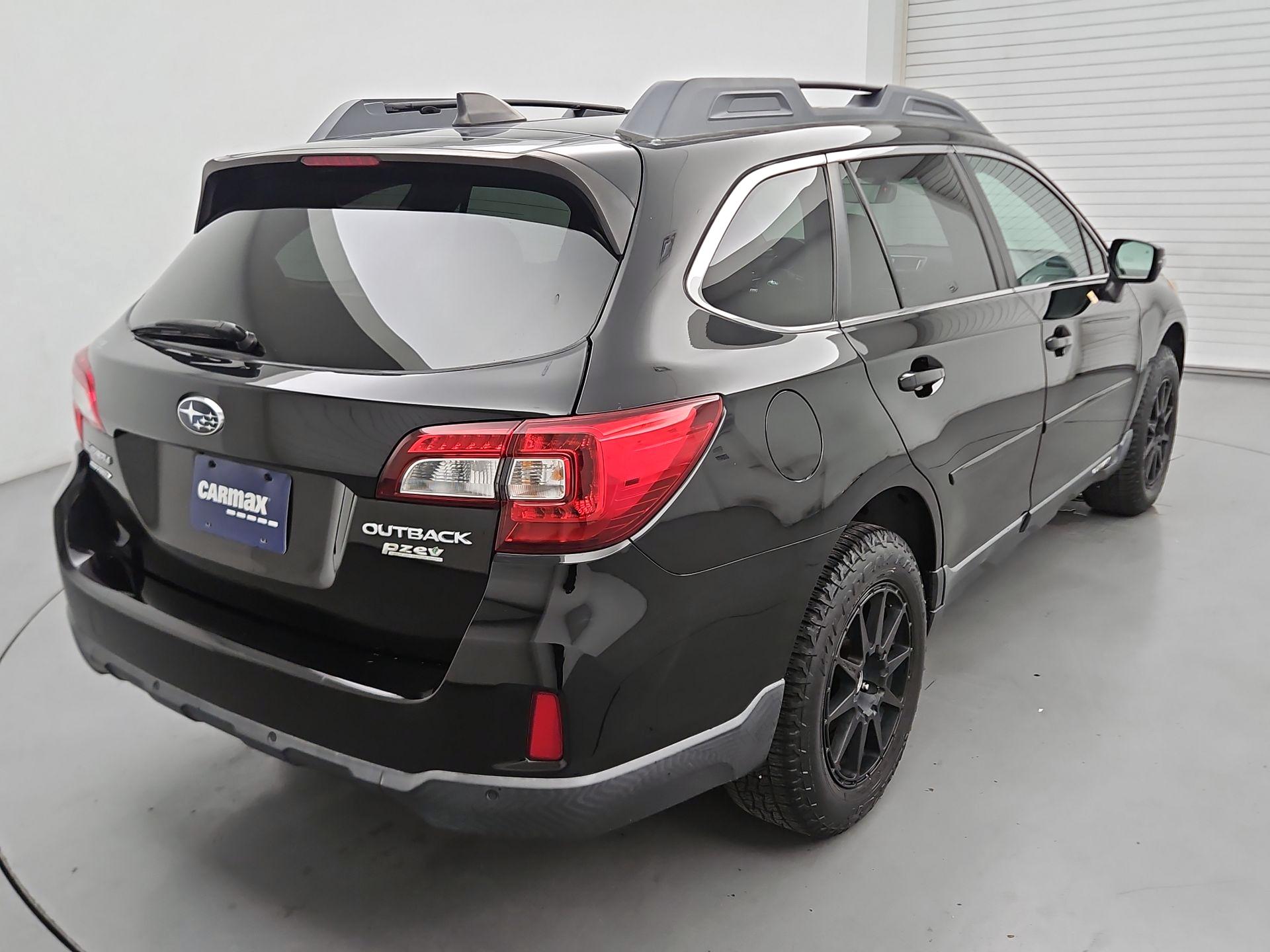 Thumbnail: 2017 Subaru Outback - 5