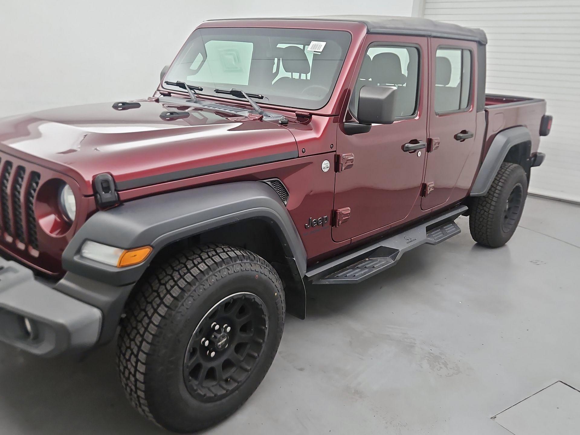 Thumbnail: 2021 Jeep Gladiator - 3