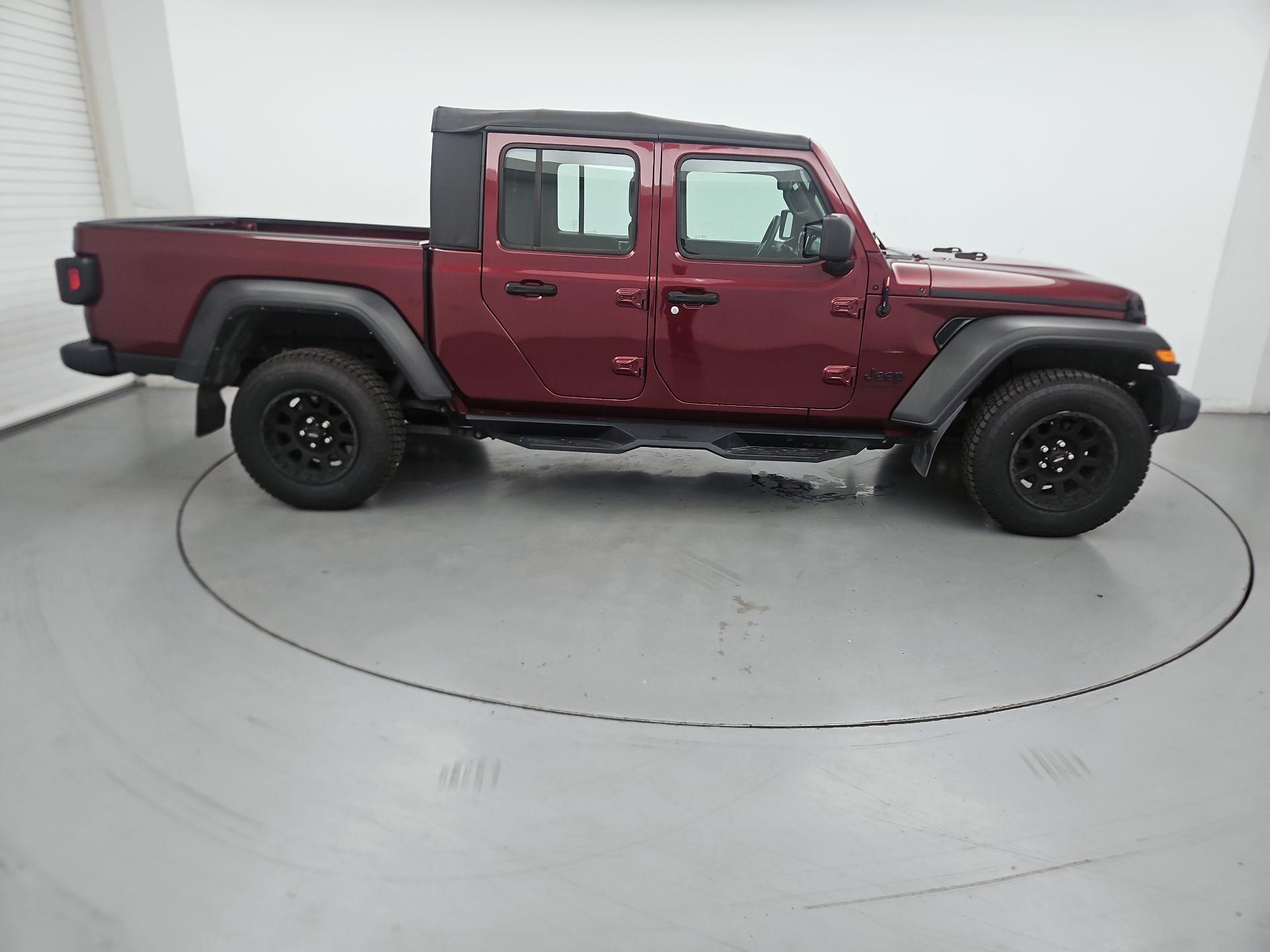 Thumbnail: 2021 Jeep Gladiator - 4