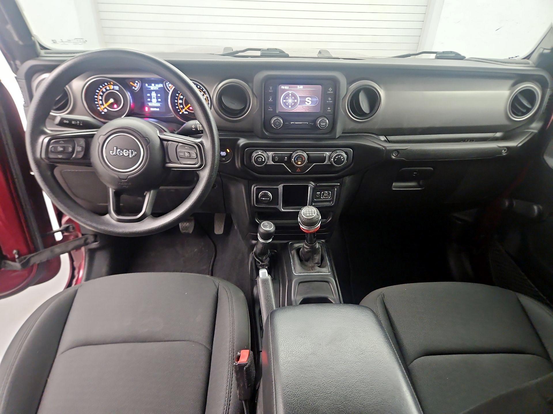 Thumbnail: 2021 Jeep Gladiator - 8