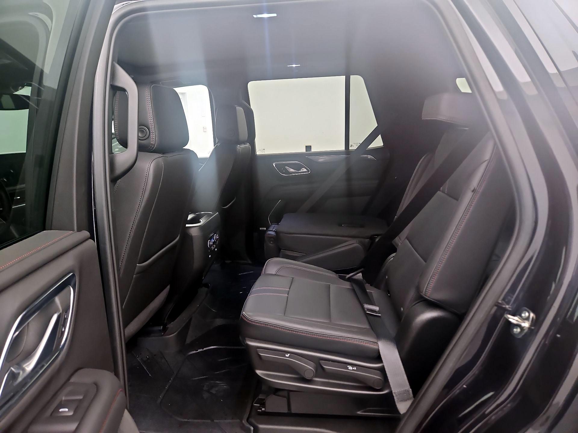 Thumbnail: 2024 Chevrolet Tahoe - 16