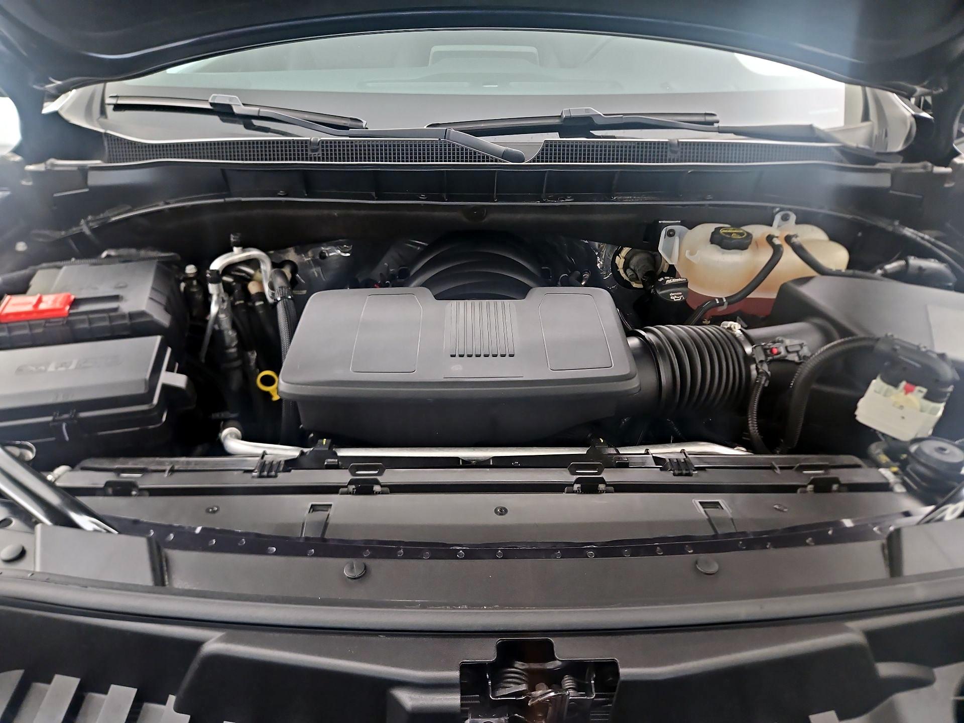 Thumbnail: 2024 Chevrolet Tahoe - 18