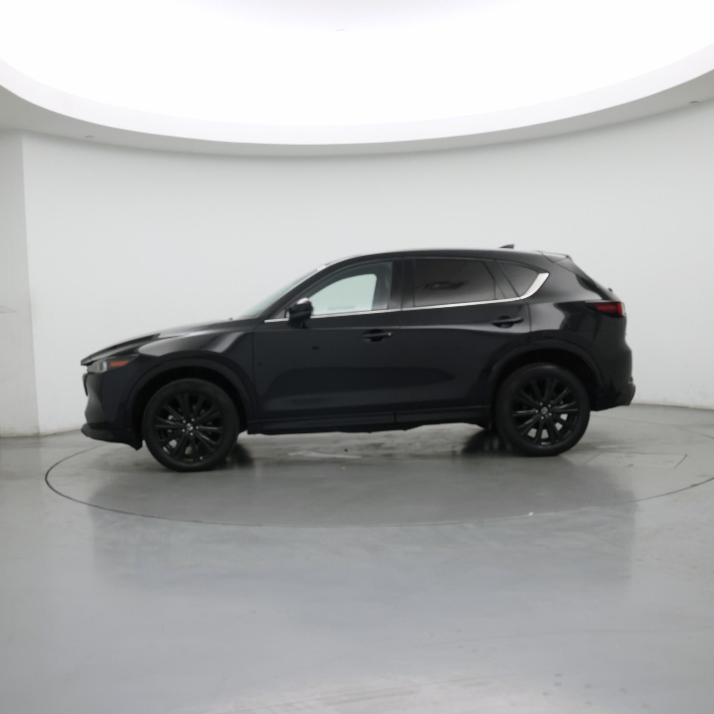 Thumbnail: 2023 Mazda CX-5 - 3