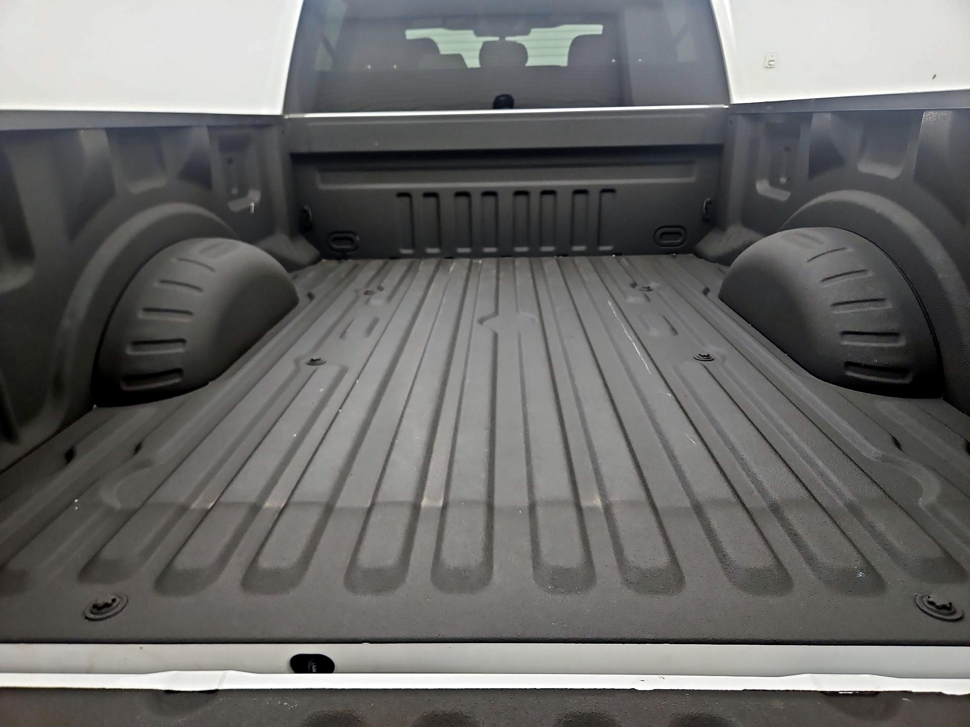 Thumbnail: 2021 Ford F-250 - 19