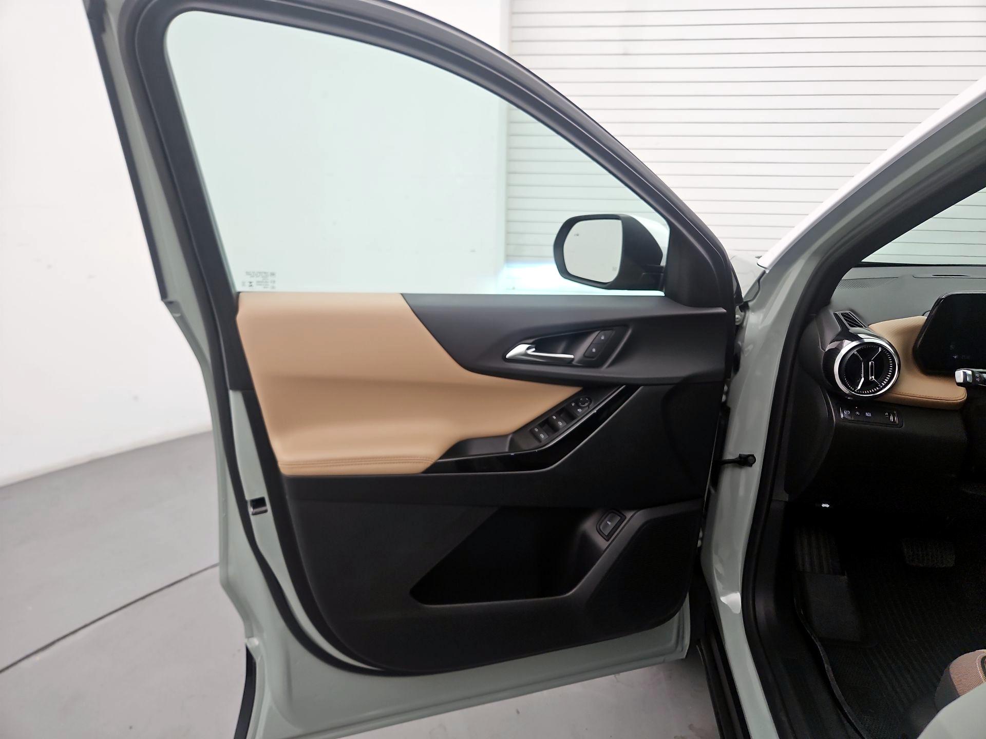 Thumbnail: 2026 Chevrolet Equinox - 12