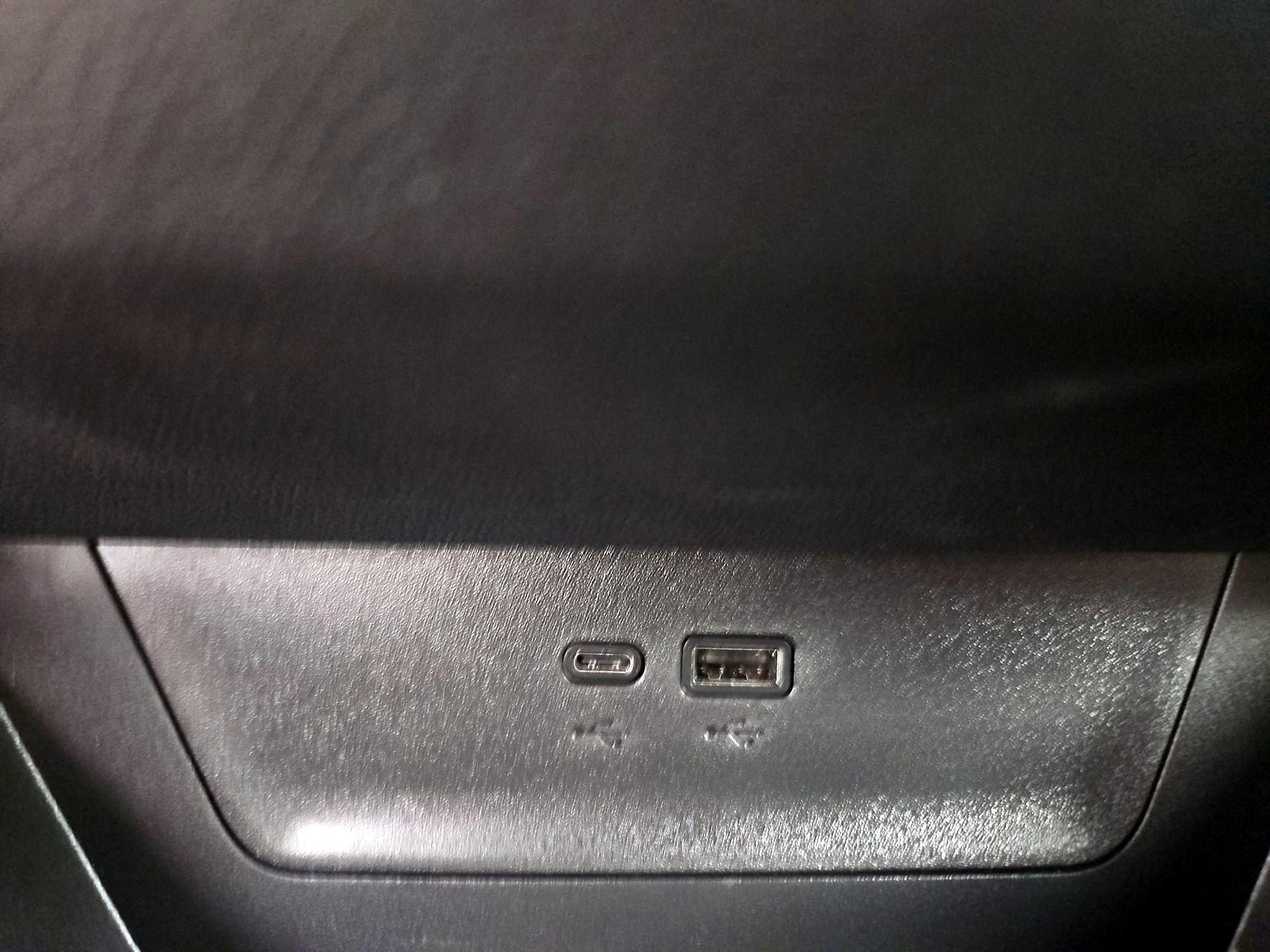 Thumbnail: 2026 Chevrolet Equinox - 18