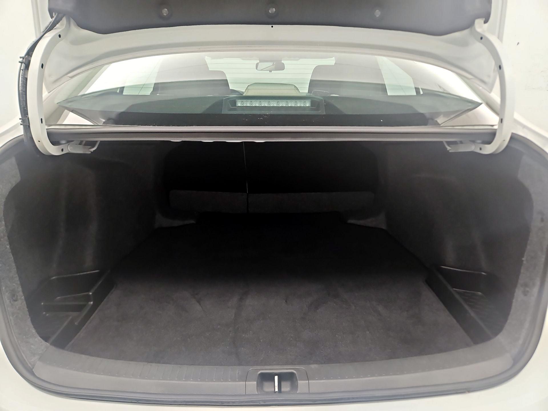 Thumbnail: 2025 Toyota Corolla - 20