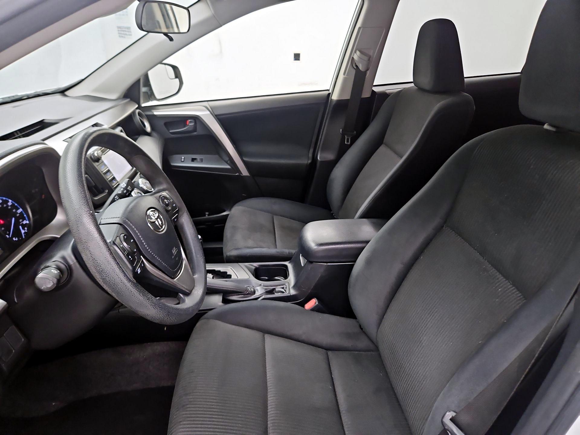 Thumbnail: 2017 Toyota RAV4 - 11