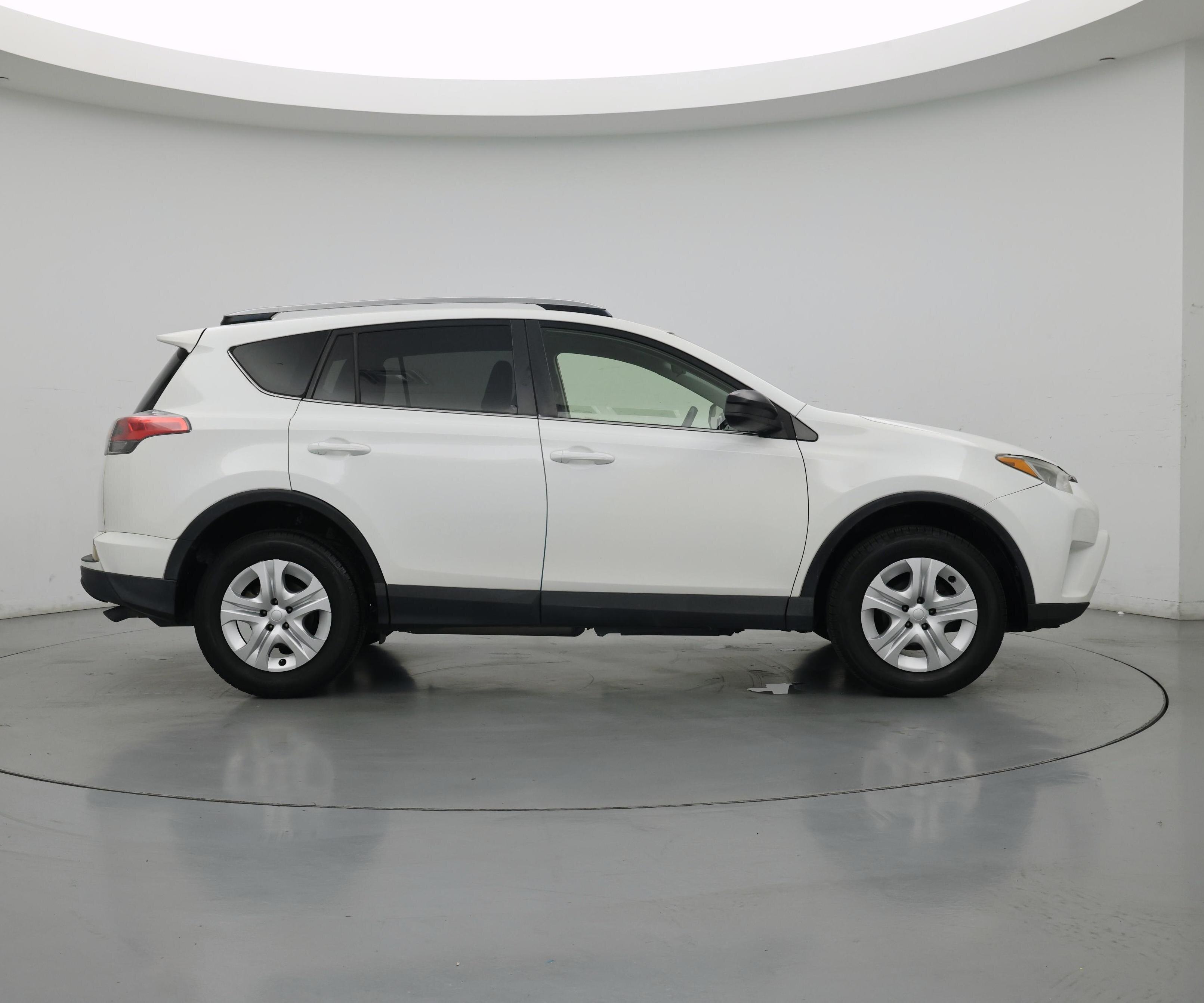 Thumbnail: 2017 Toyota RAV4 - 7