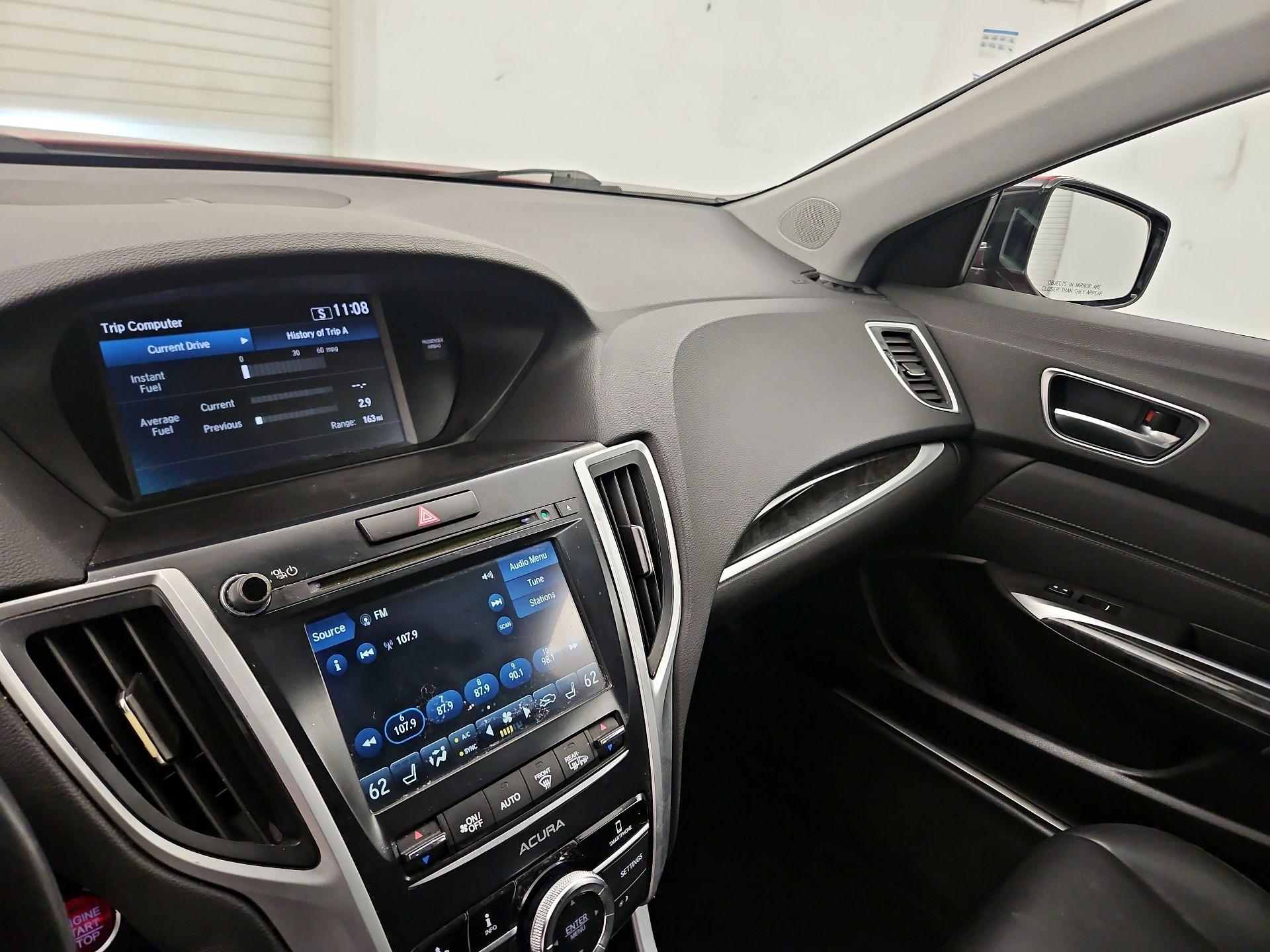 Thumbnail: 2018 Acura TLX - 14