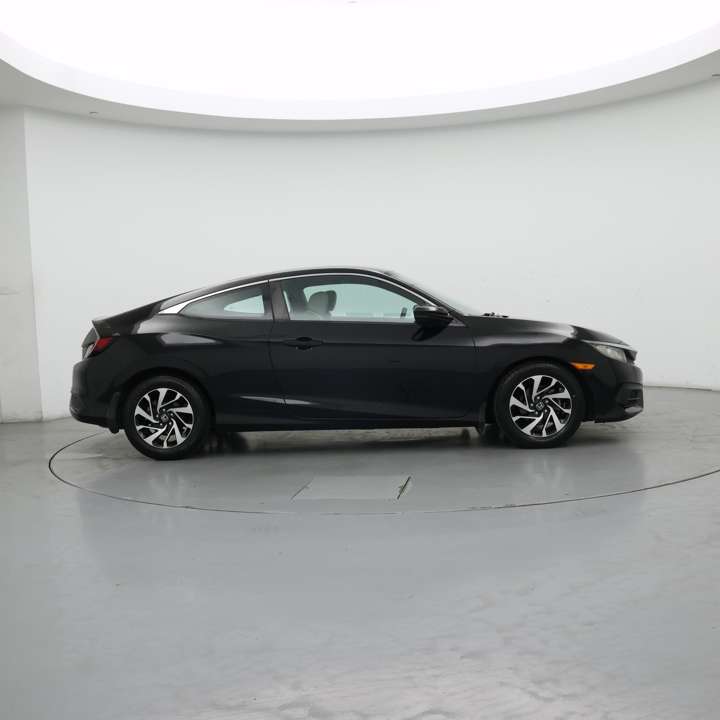 Thumbnail: 2017 Honda Civic - 7