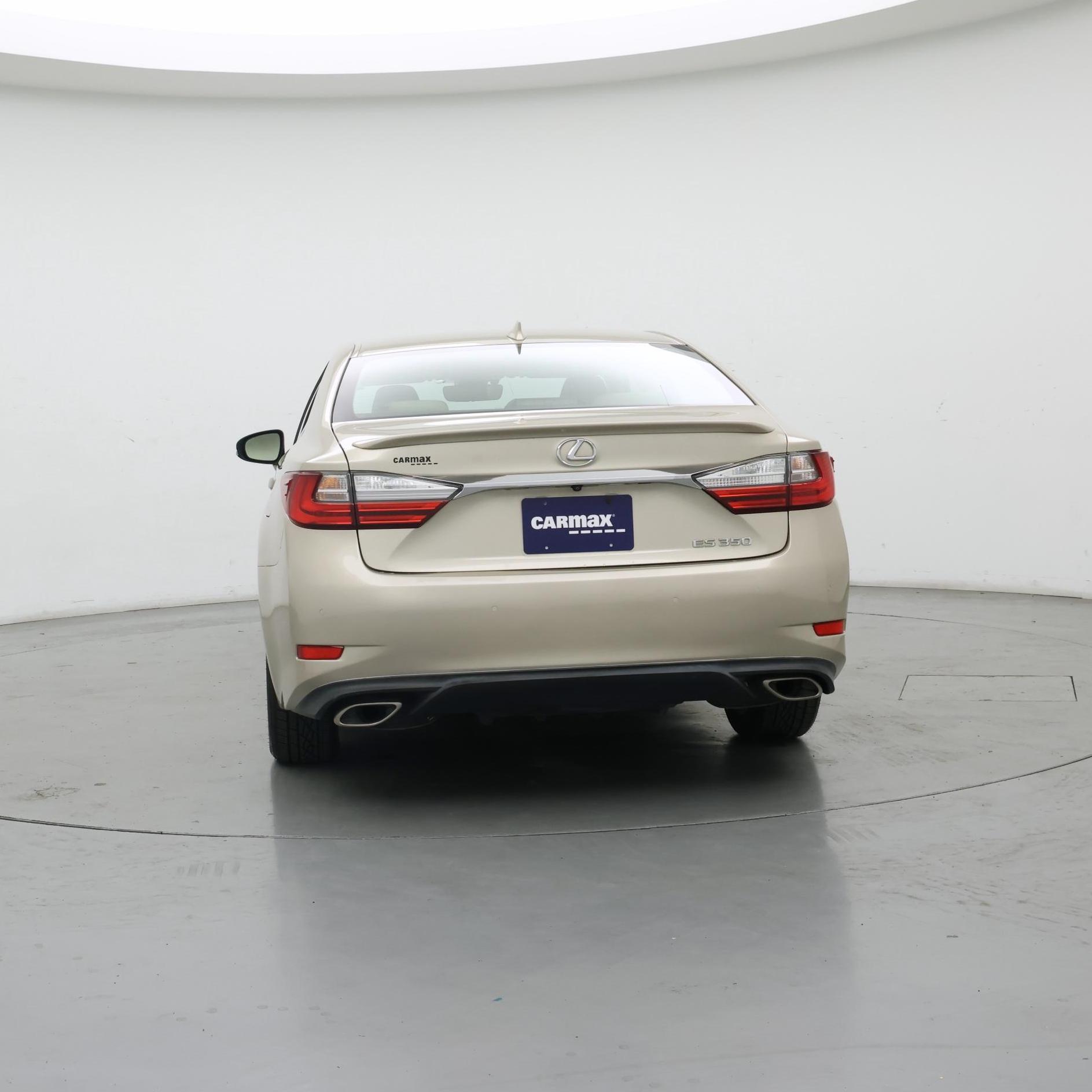 Thumbnail: 2018 Lexus ES - 6