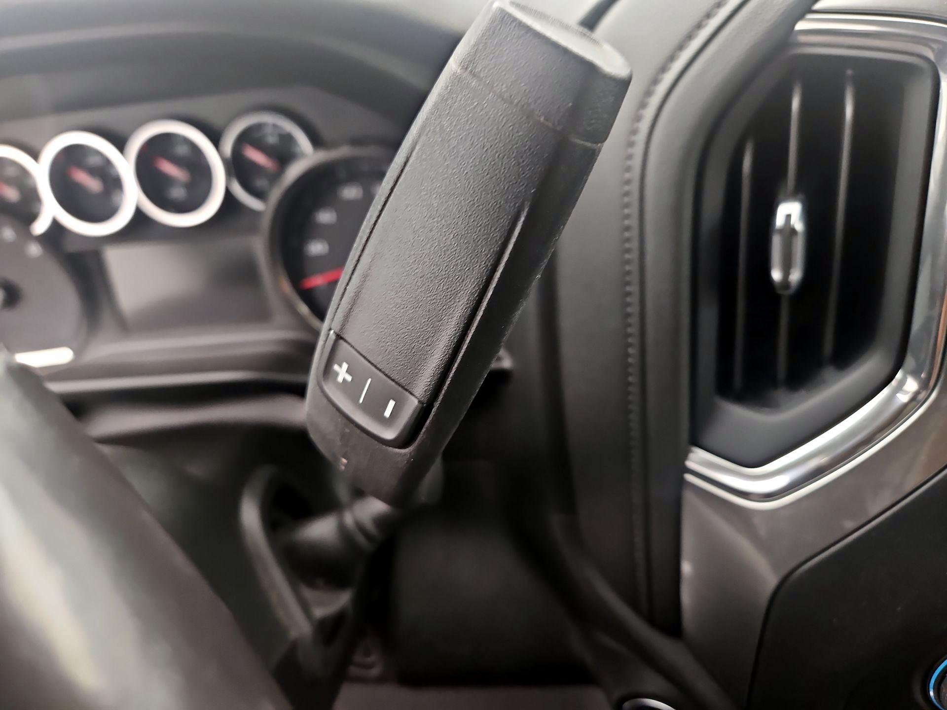 Thumbnail: 2022 Chevrolet Silverado 1500 - 17