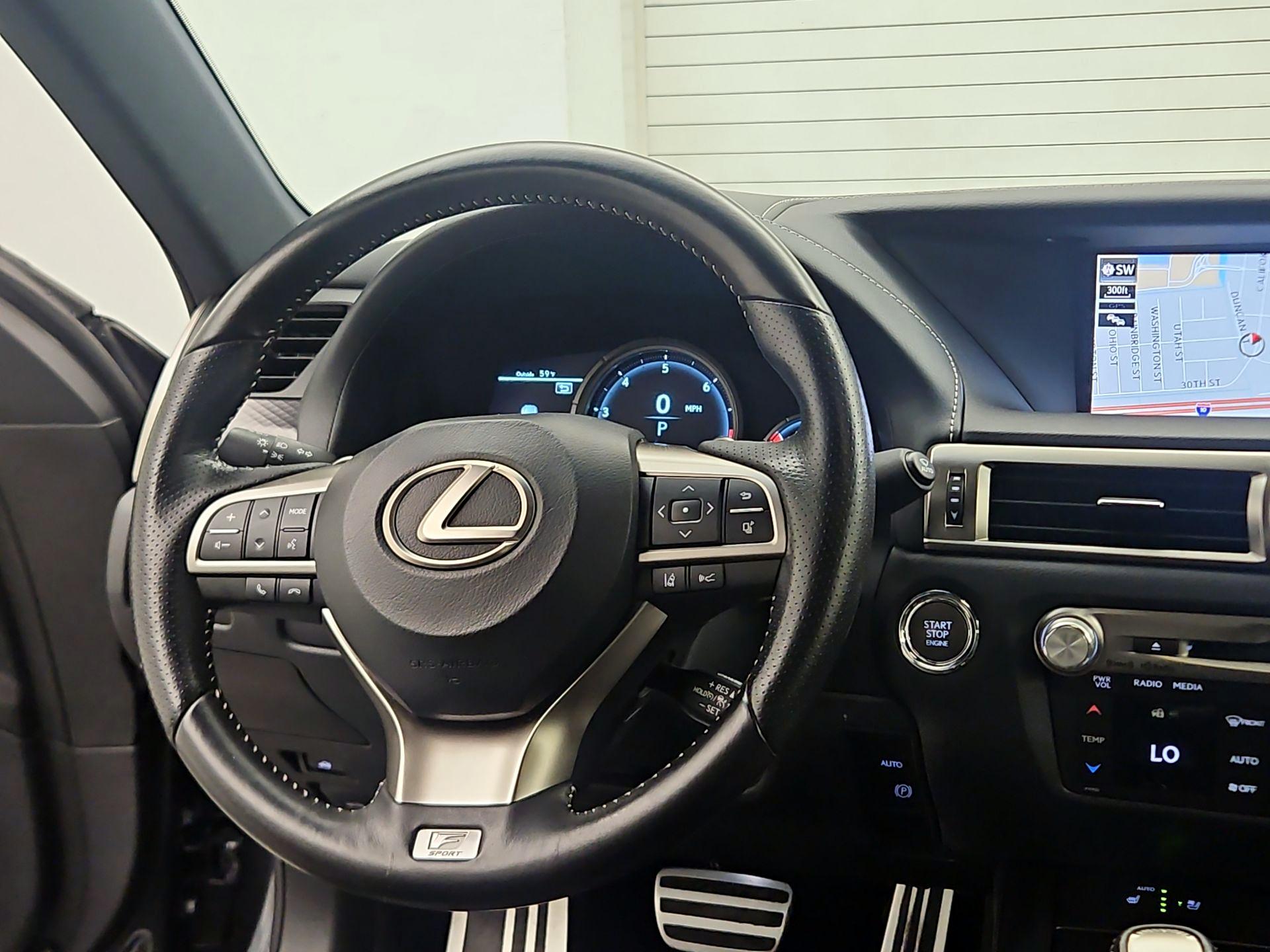 Thumbnail: 2019 Lexus GS - 10