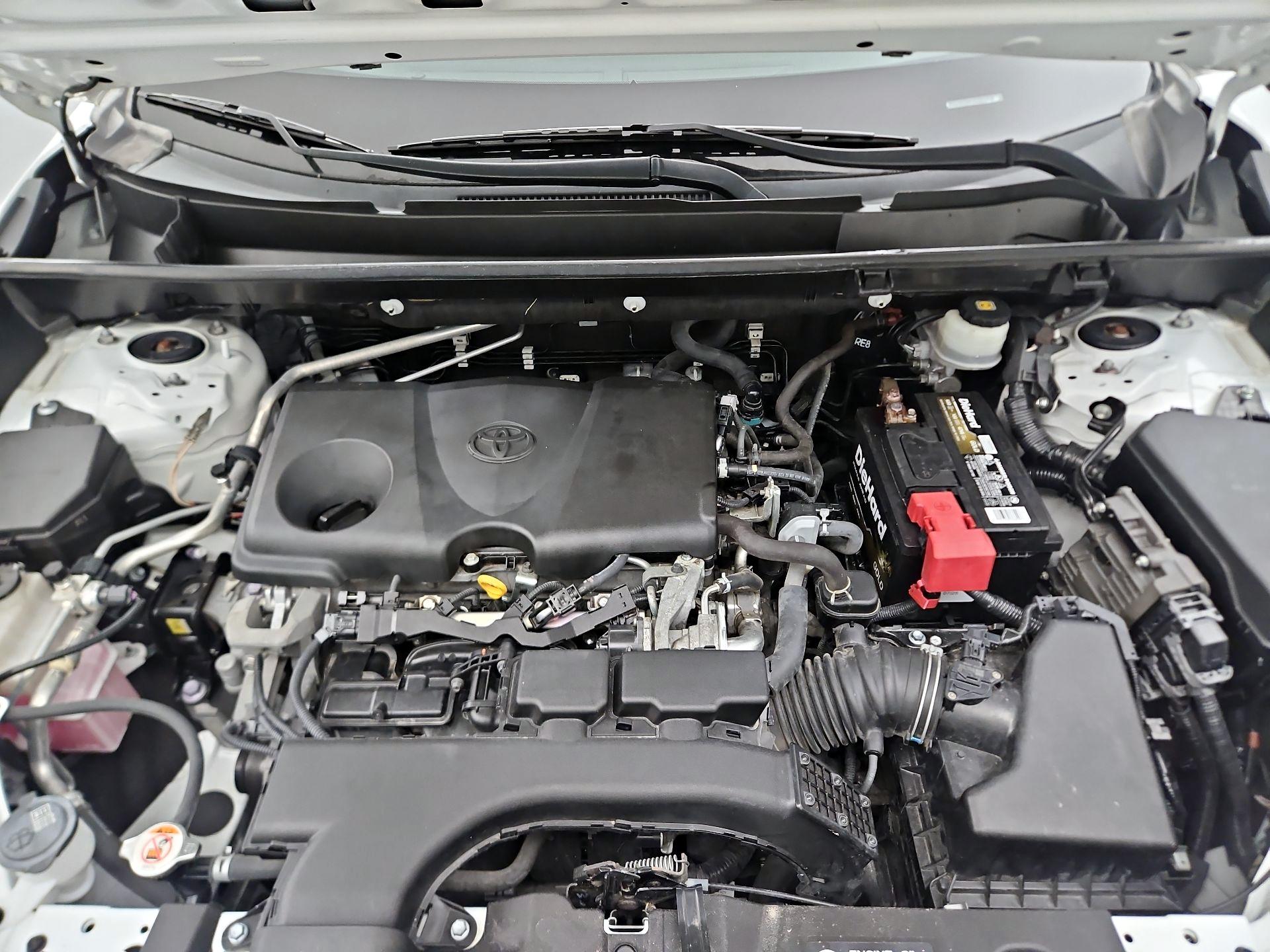 Thumbnail: 2019 Toyota RAV4 - 20