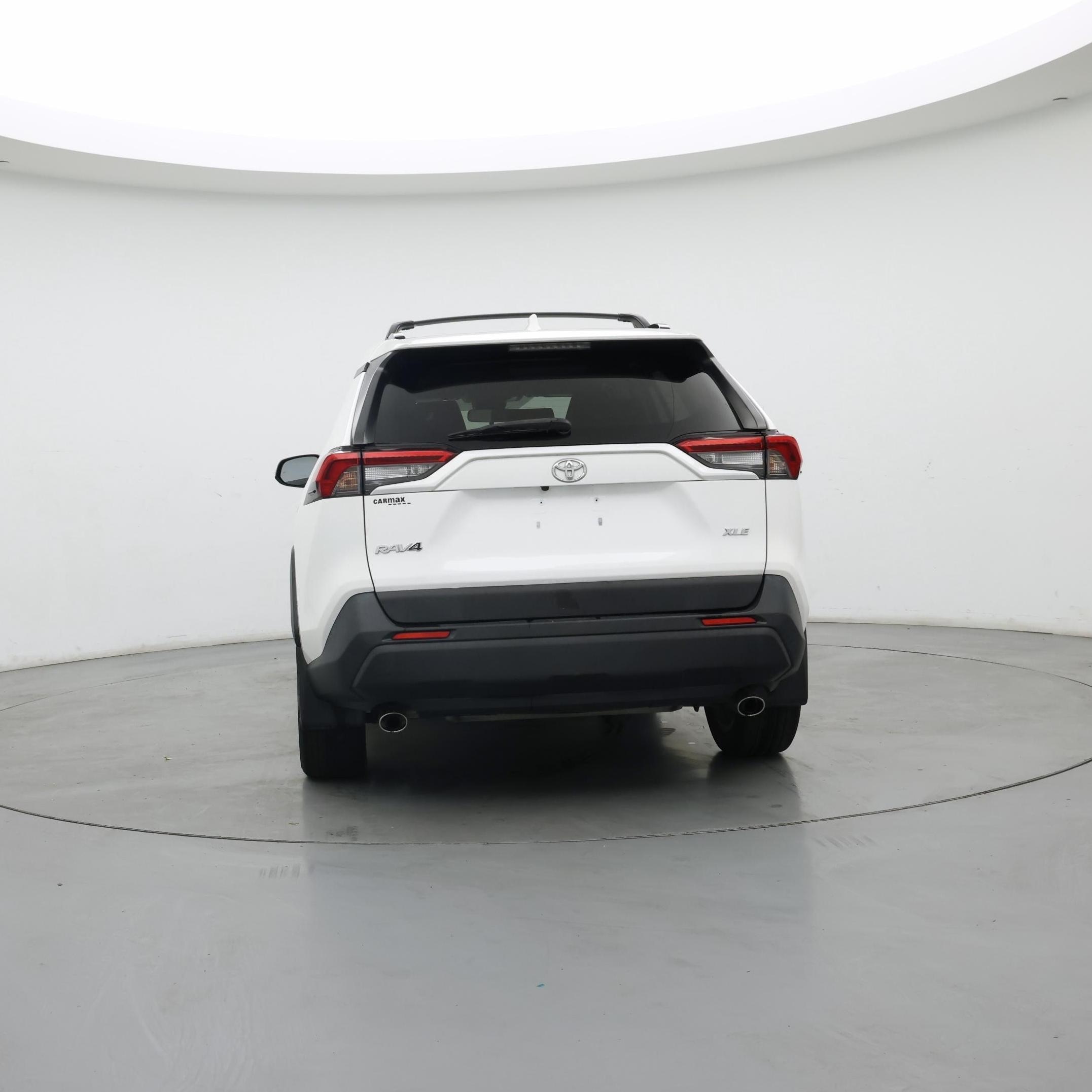 Thumbnail: 2019 Toyota RAV4 - 6