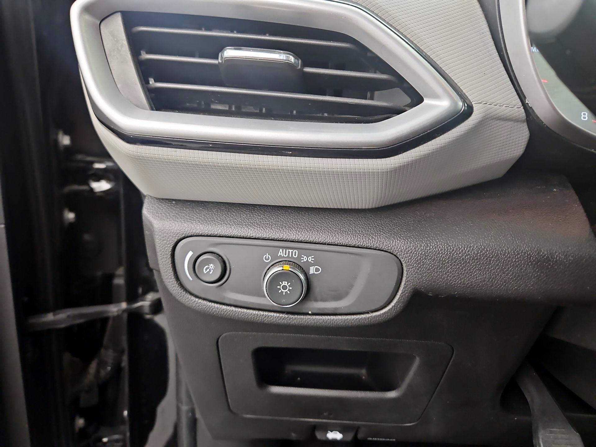 Thumbnail: 2021 Chevrolet TrailBlazer - 13