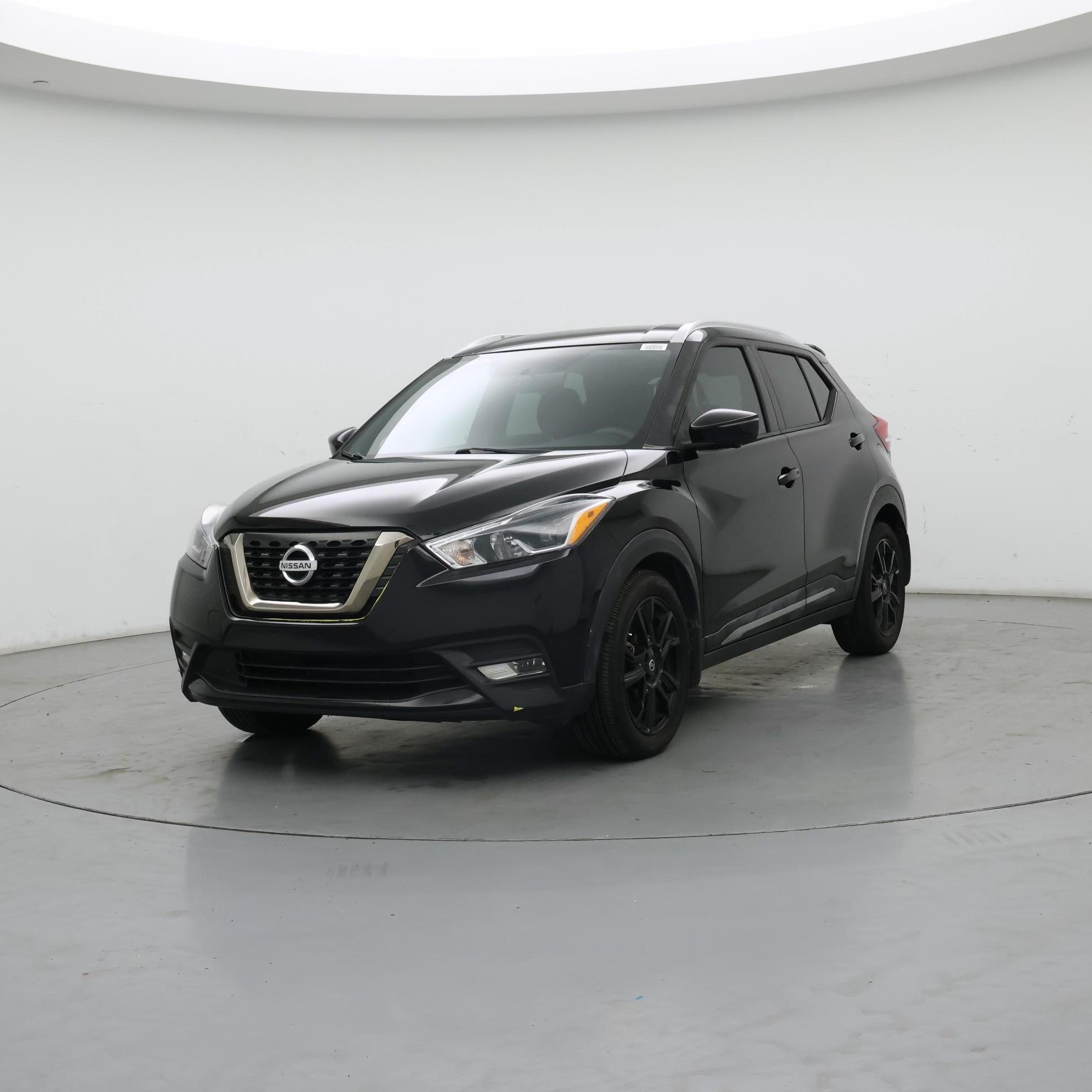 Thumbnail: 2019 Nissan Kicks - 4