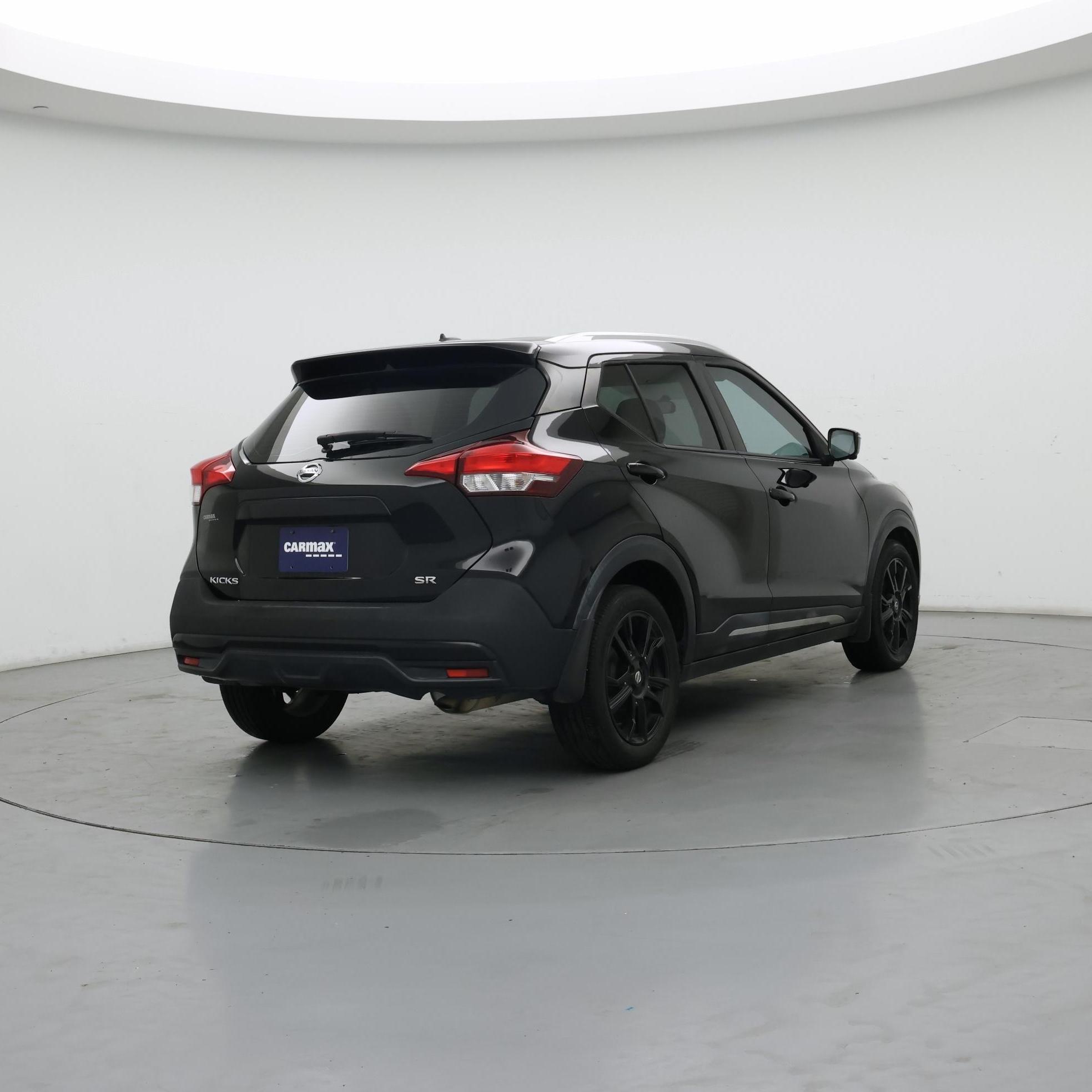 Thumbnail: 2019 Nissan Kicks - 8