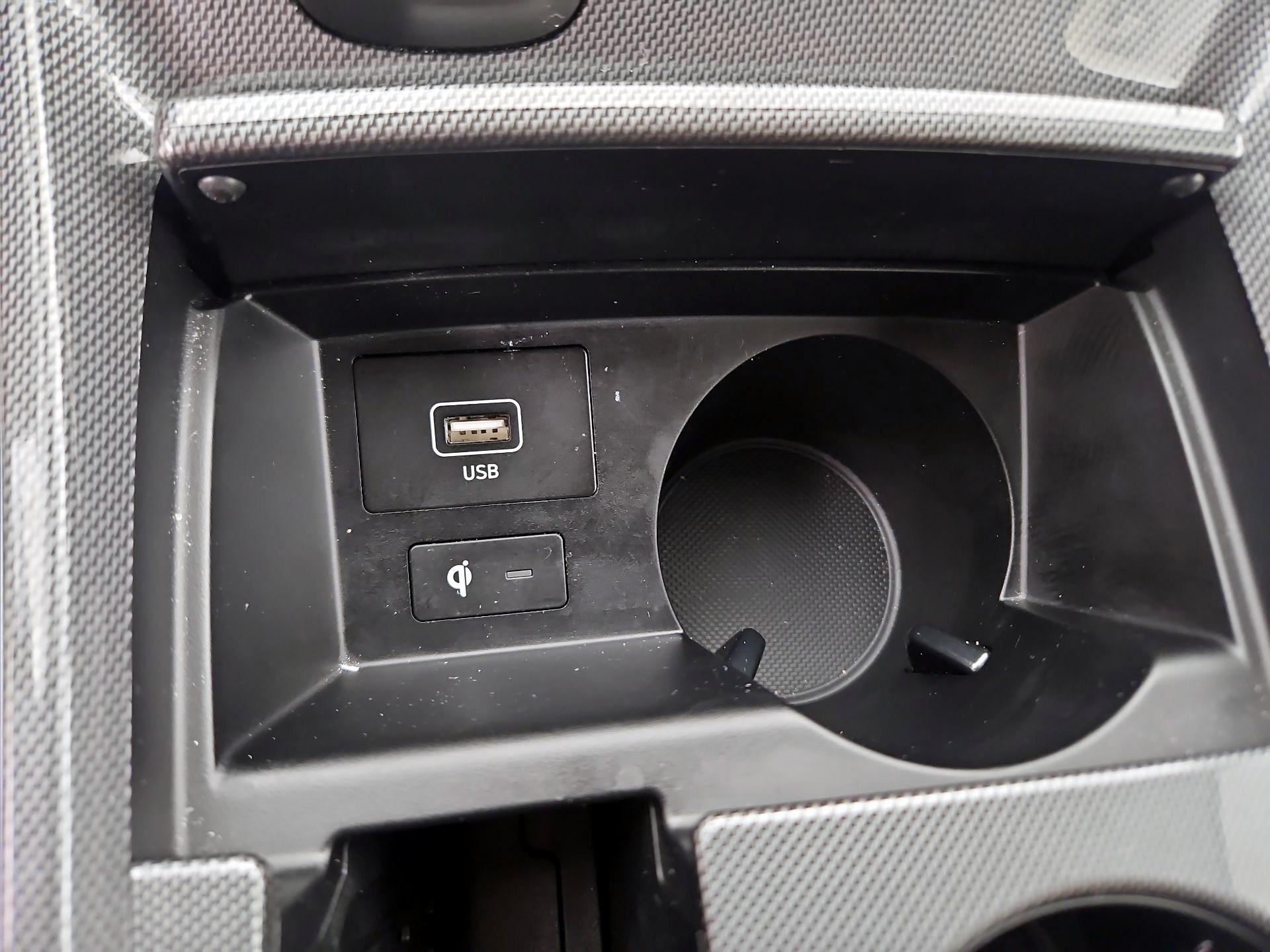 Thumbnail: 2022 Hyundai Santa Fe - 18