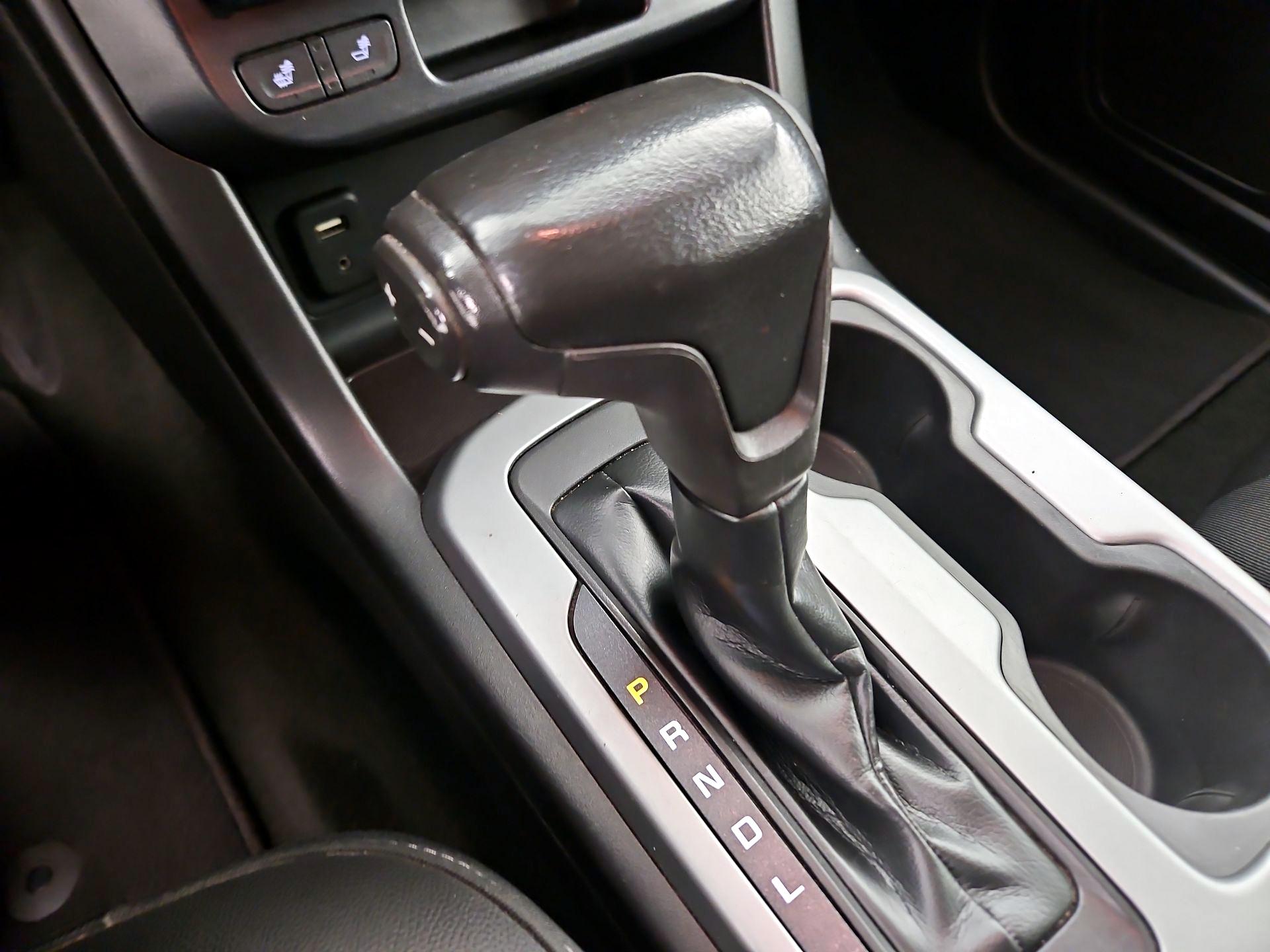 Thumbnail: 2018 Chevrolet Colorado - 17