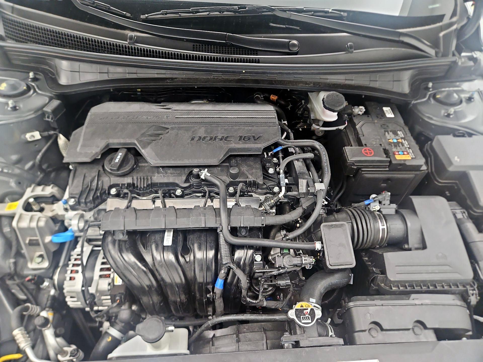 Thumbnail: 2025 Hyundai Elantra - 18