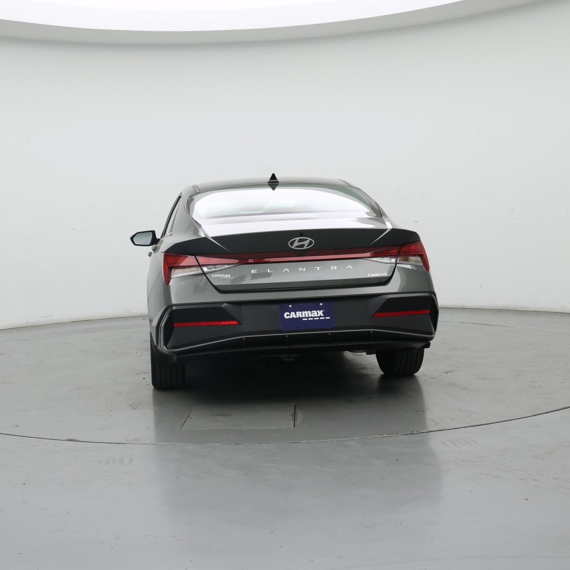 Thumbnail: 2025 Hyundai Elantra - 6