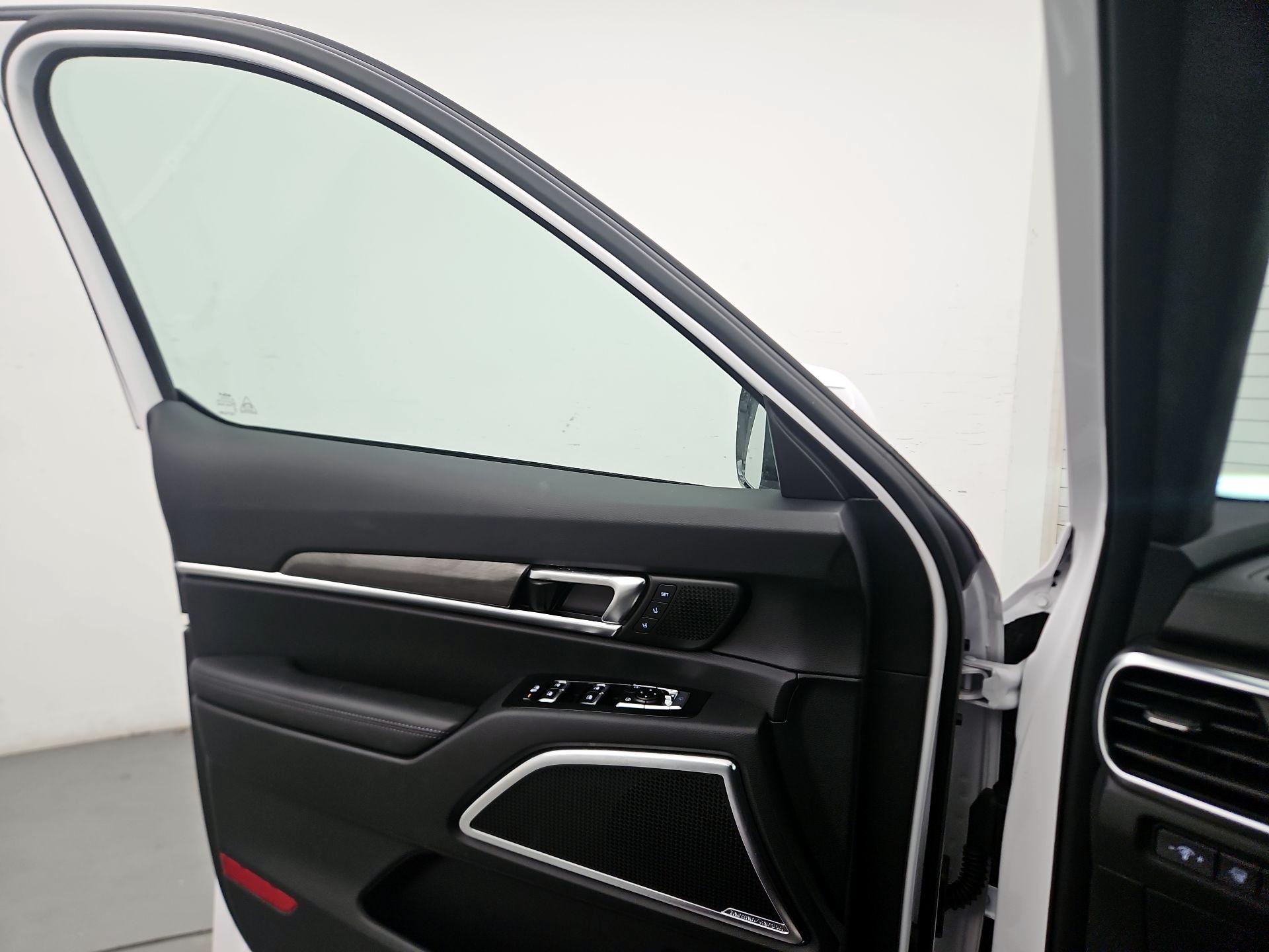 Thumbnail: 2025 Kia Telluride - 12