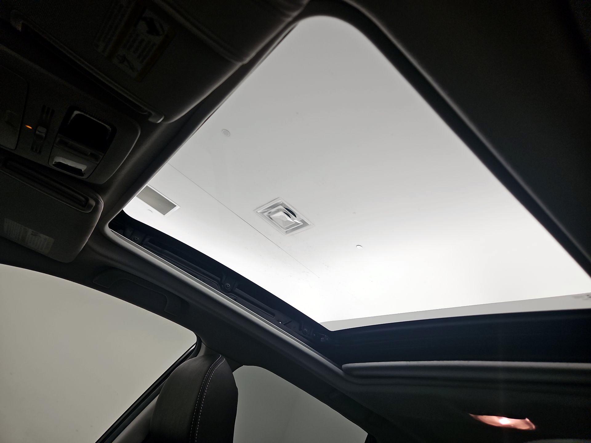 Thumbnail: 2015 Subaru Forester - 18