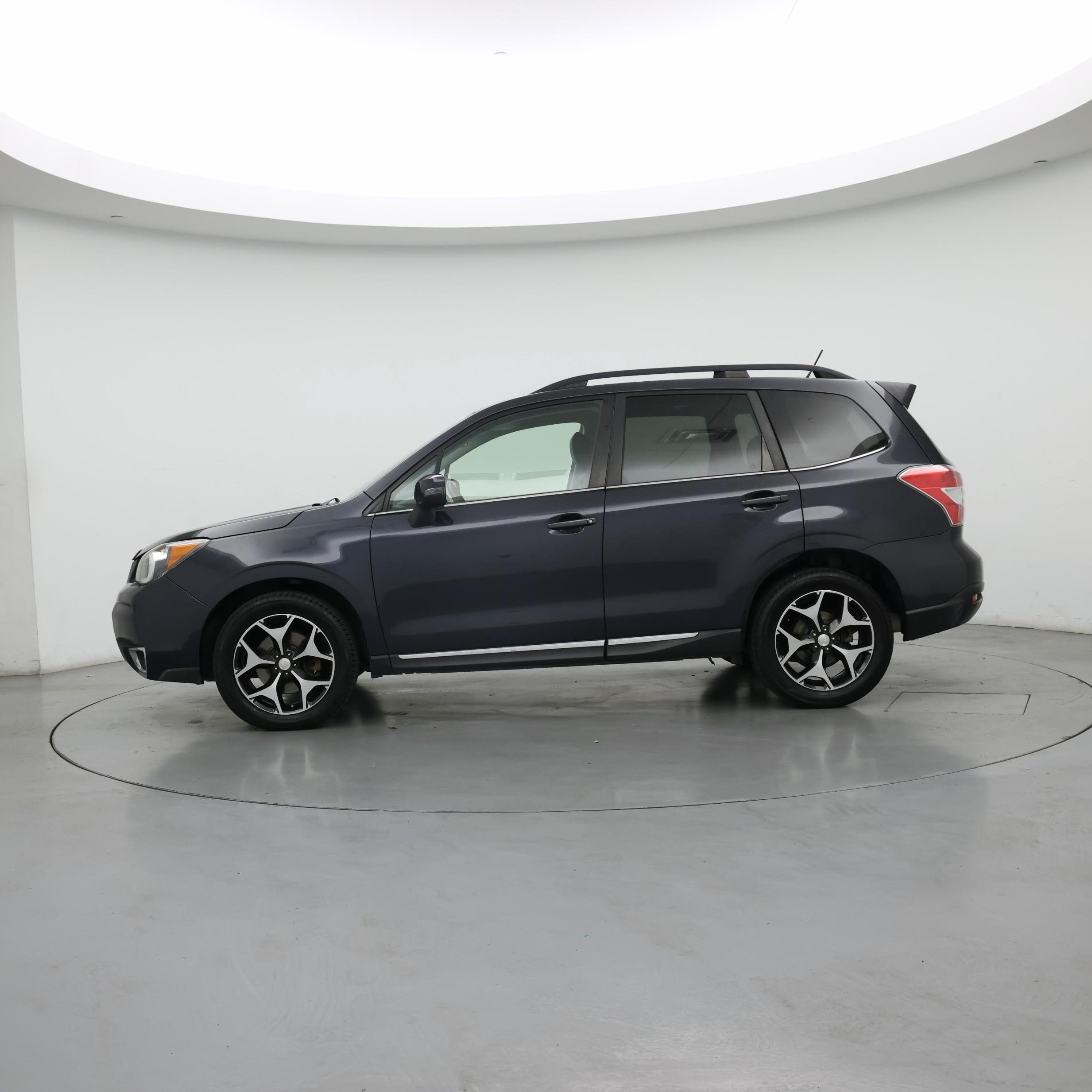 Thumbnail: 2015 Subaru Forester - 3