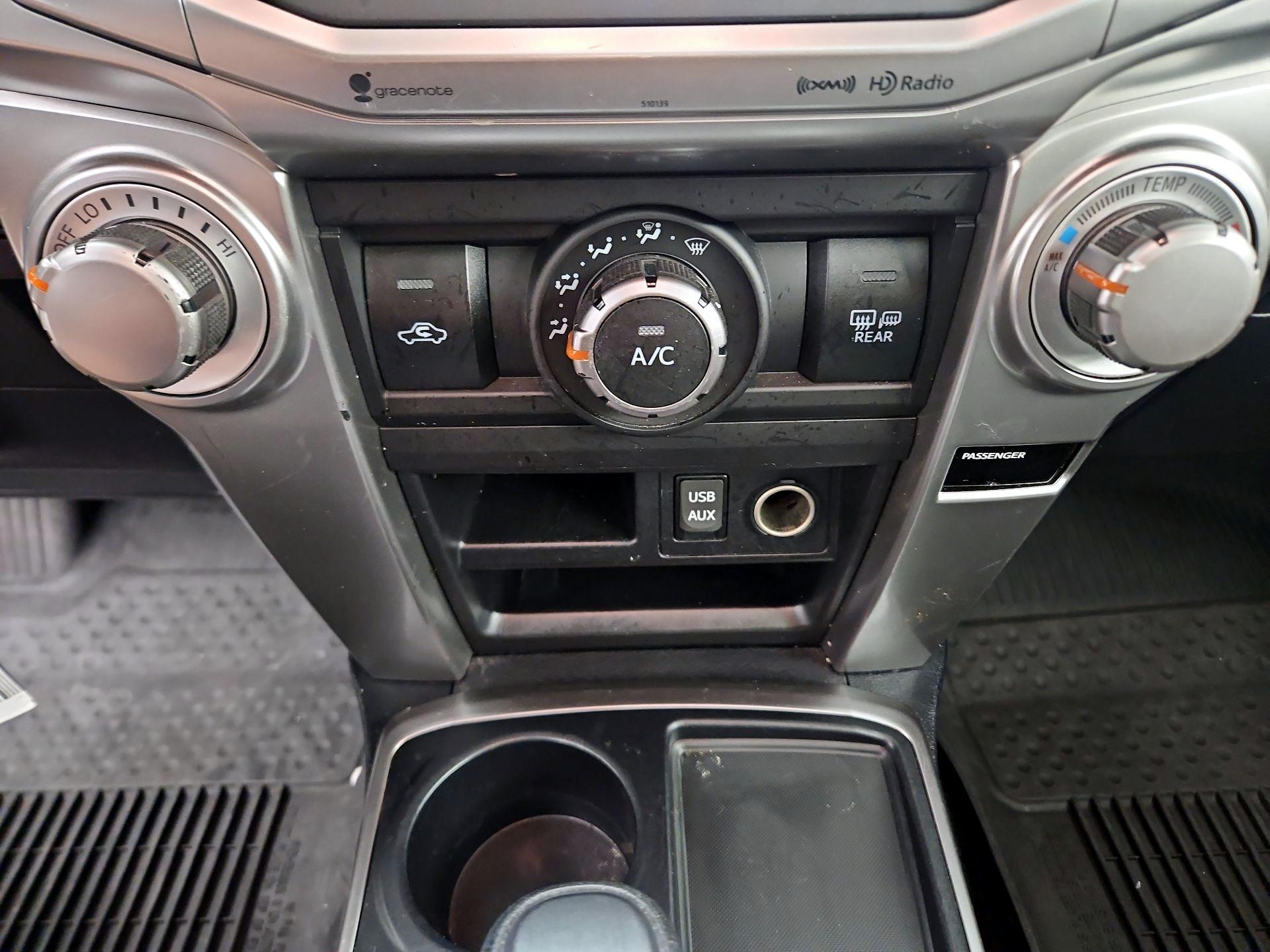 Thumbnail: 2017 Toyota 4Runner - 15