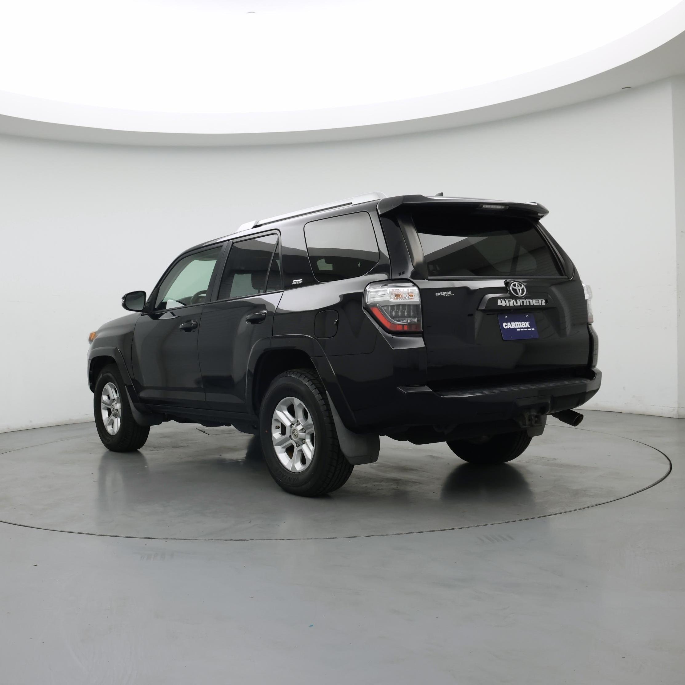 Thumbnail: 2017 Toyota 4Runner - 2