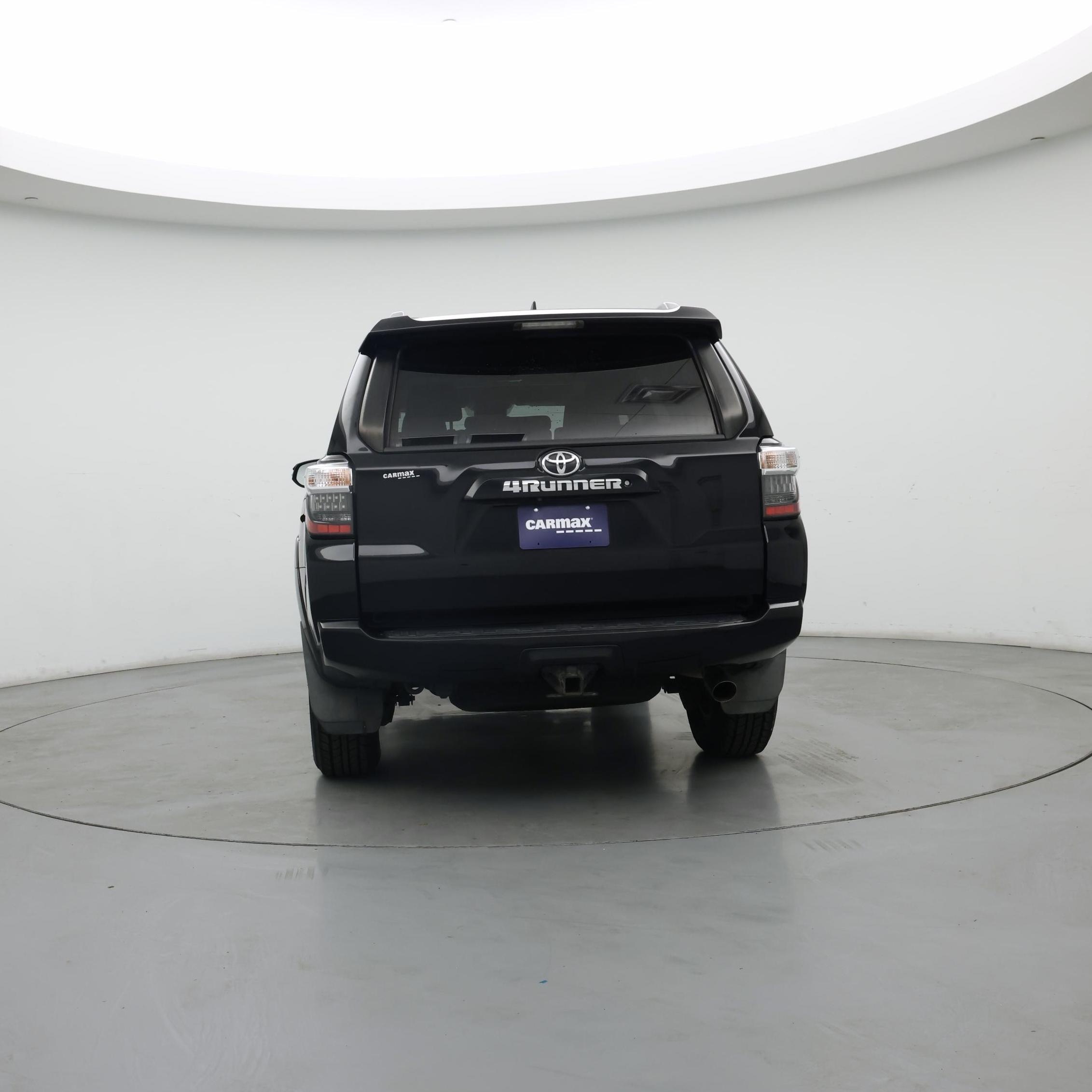 Thumbnail: 2017 Toyota 4Runner - 6
