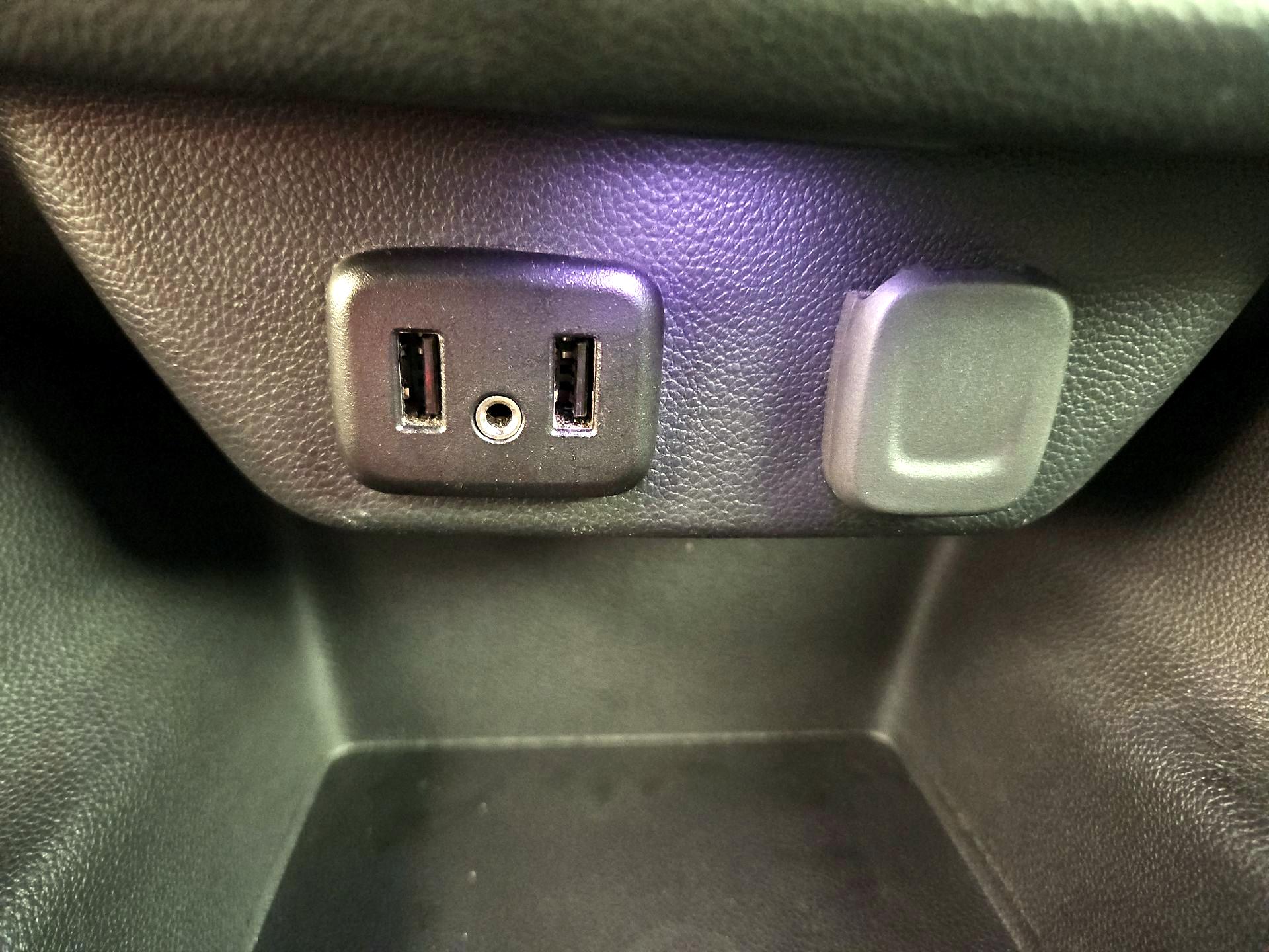 Thumbnail: 2019 Chevrolet Traverse - 17