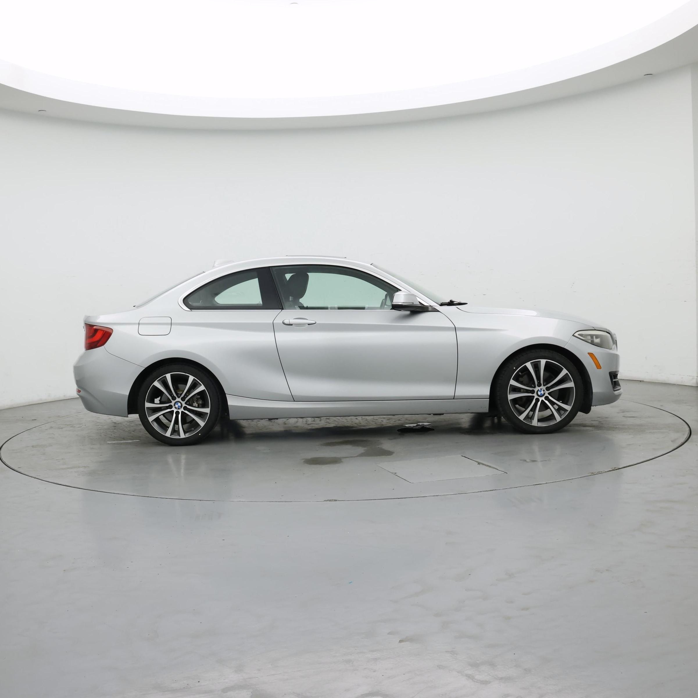 Thumbnail: 2016 BMW 2 Series - 7