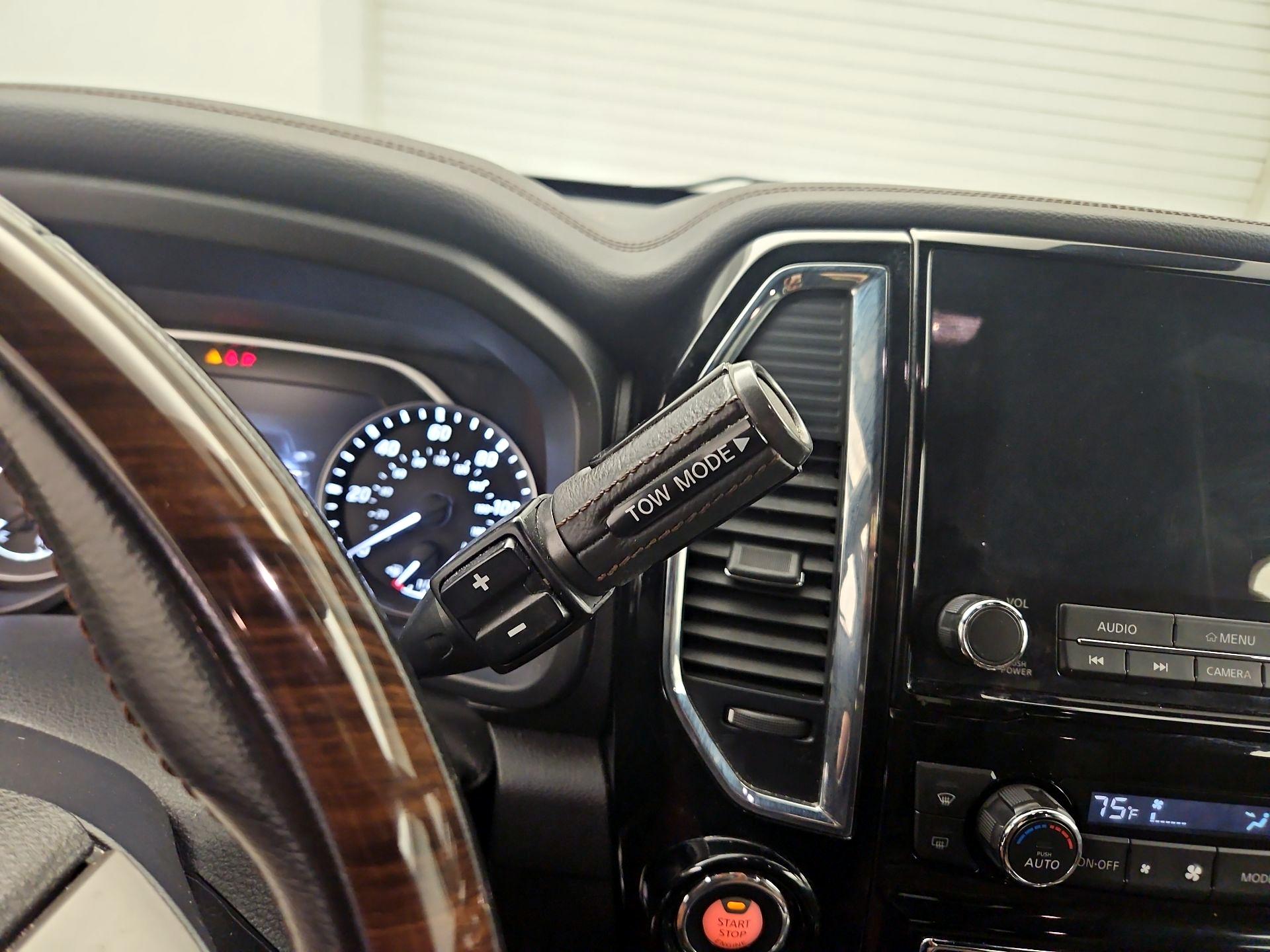 Thumbnail: 2020 Nissan Titan - 17