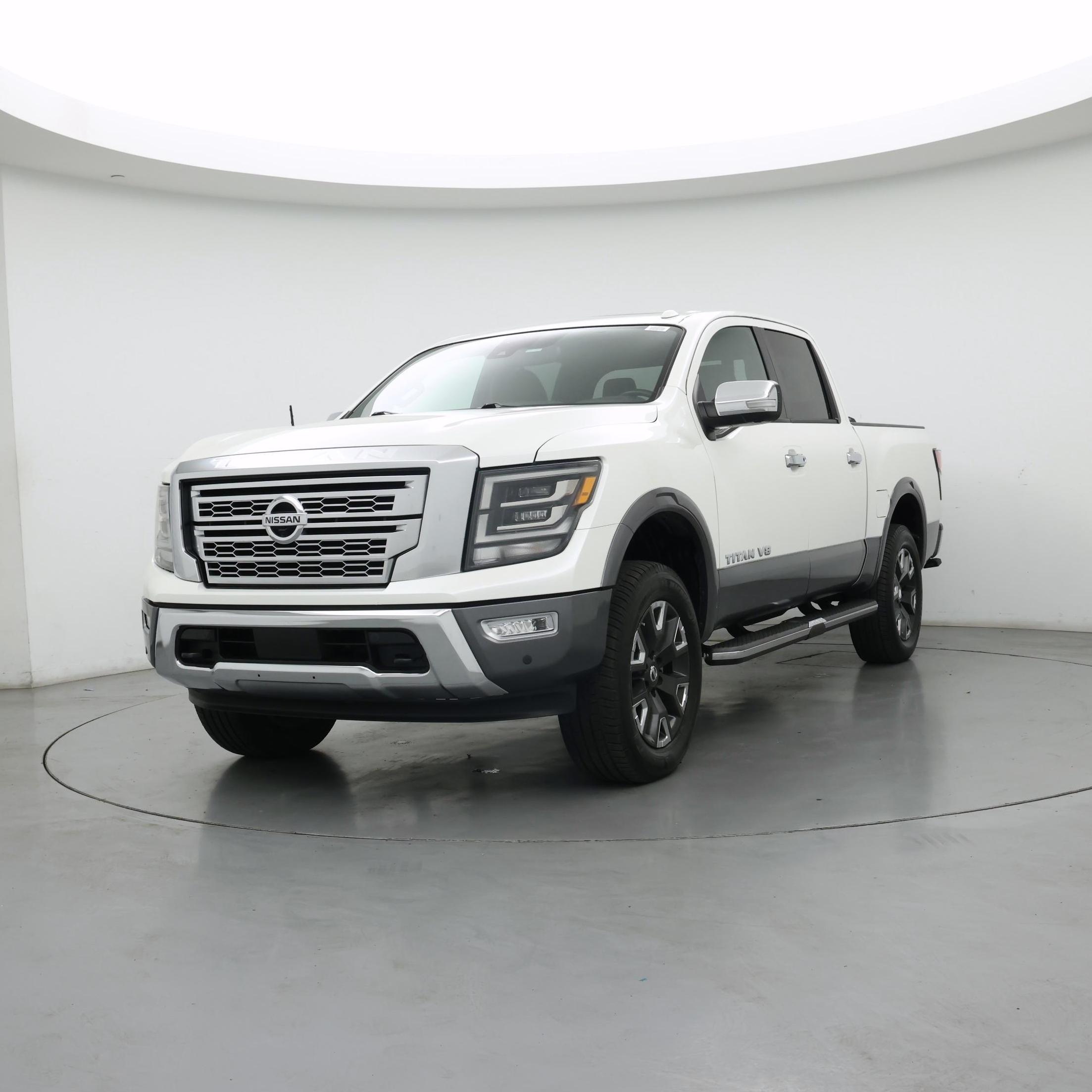 Thumbnail: 2020 Nissan Titan - 4