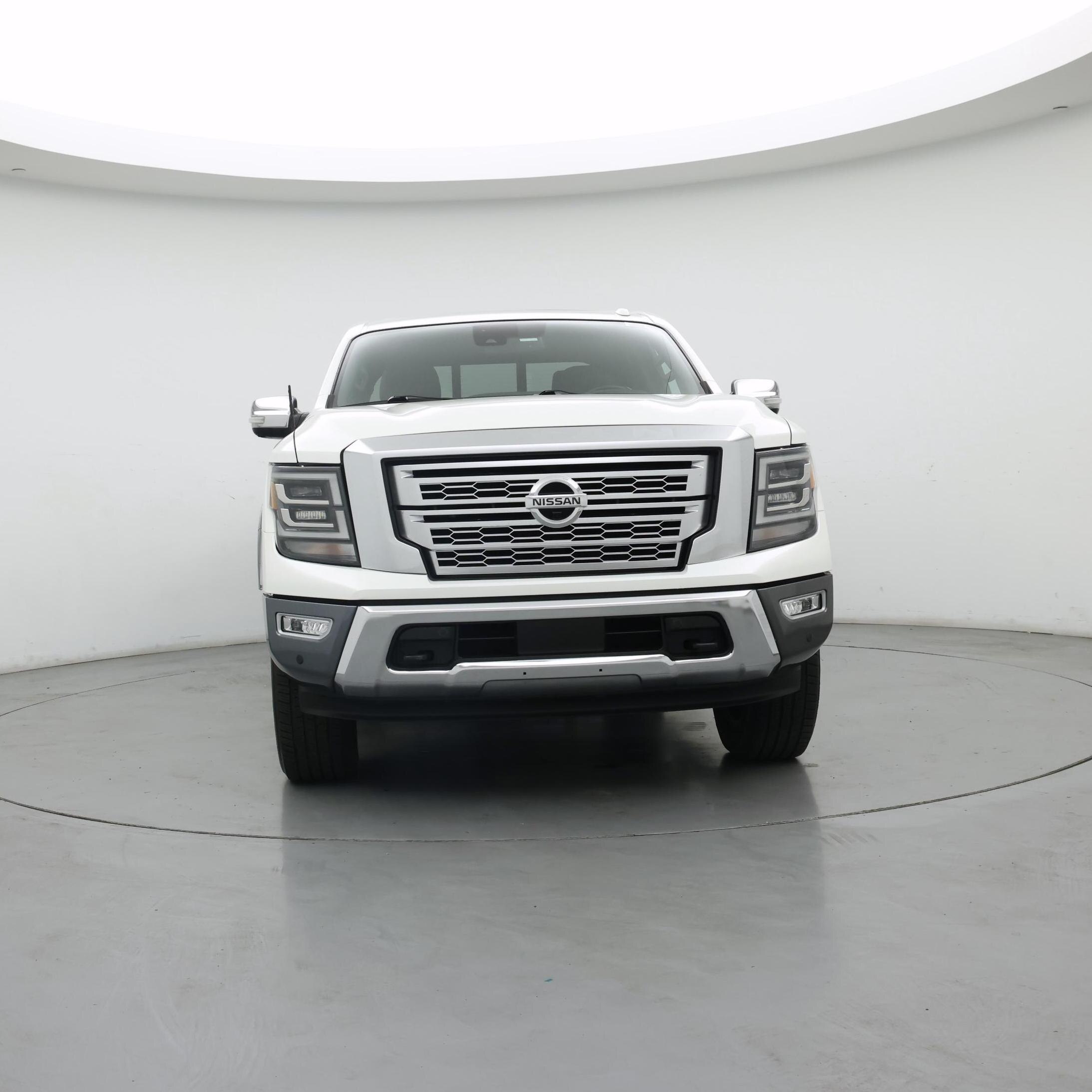 Thumbnail: 2020 Nissan Titan - 5