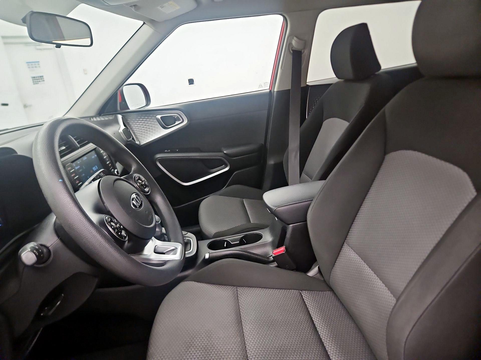 Thumbnail: 2020 Kia Soul - 11