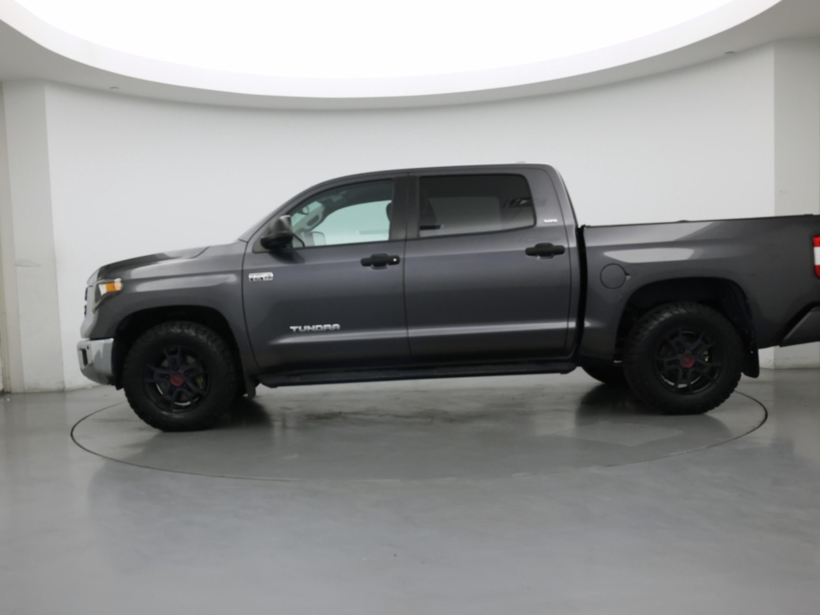 2021 Toyota Tundra SR5 - Photo 4