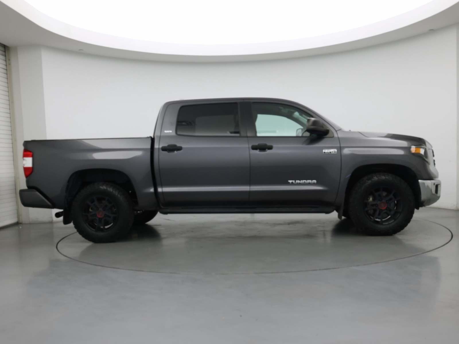 2021 Toyota Tundra SR5 - Photo 8